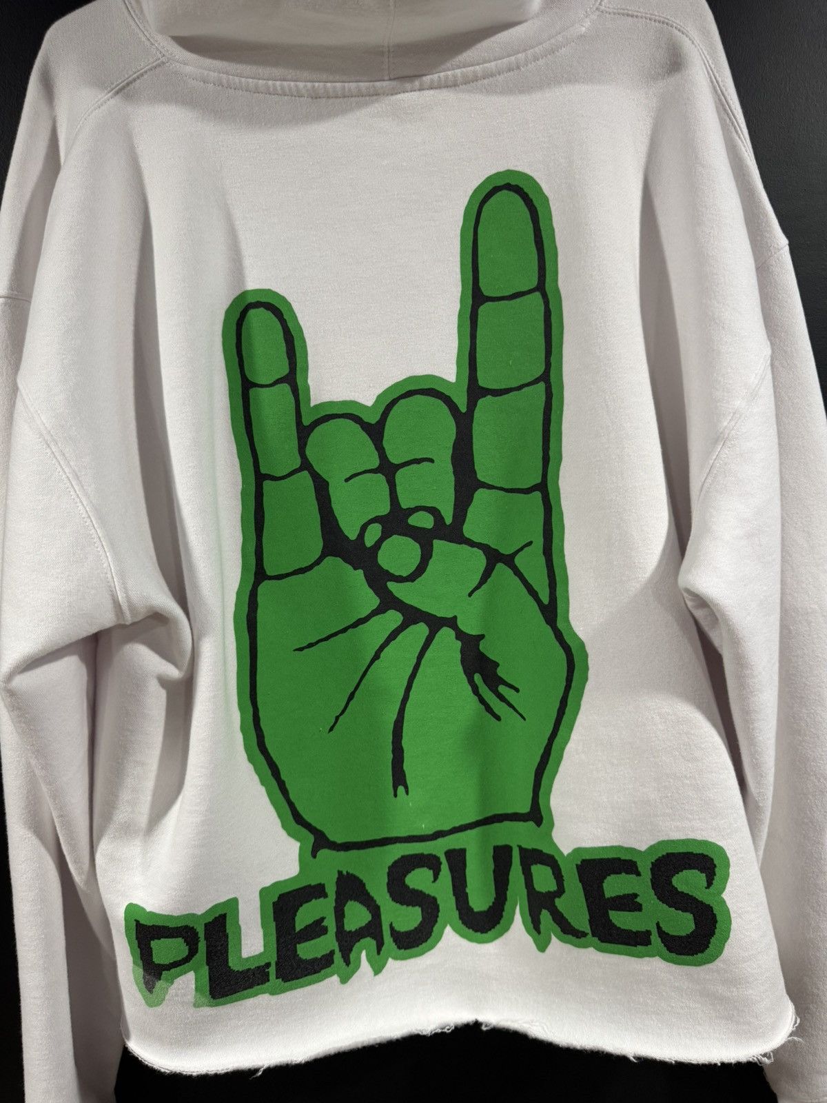 Pleasures Pleasures Custom Cropped Rock On 🤘 Hoodie XL Size US XL / EU 56 / 4 - 10 Thumbnail