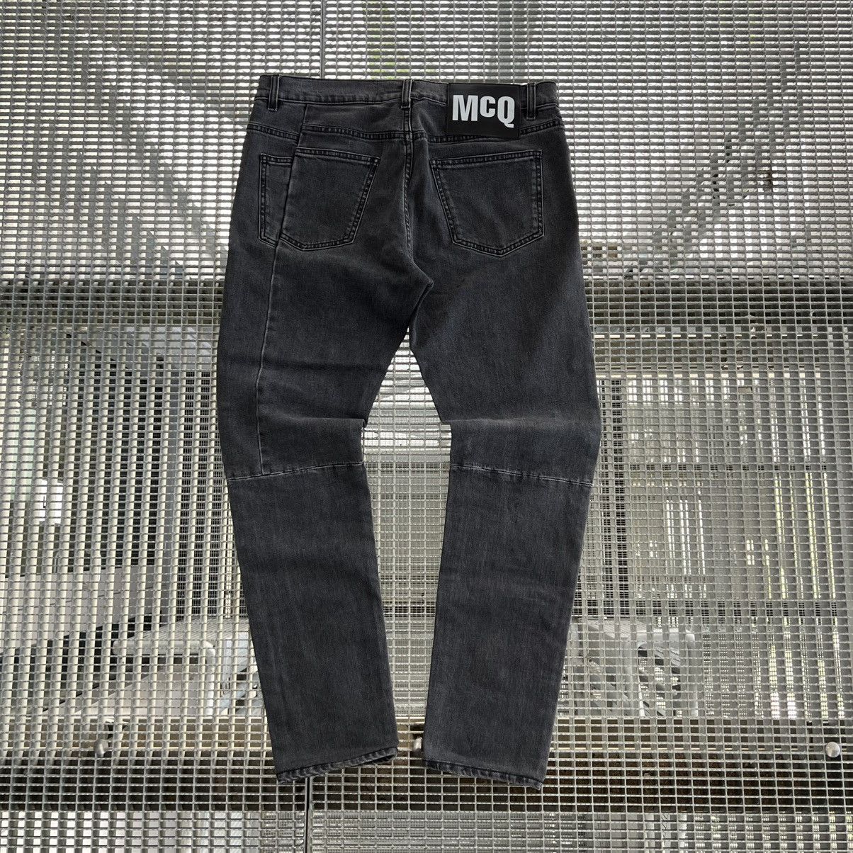 Alexander McQueen Jeans Alexander Mcqueen Vintage, Y2K, Slim Fit, Drip Size US 34 / EU 50 - 1 Thumbnail