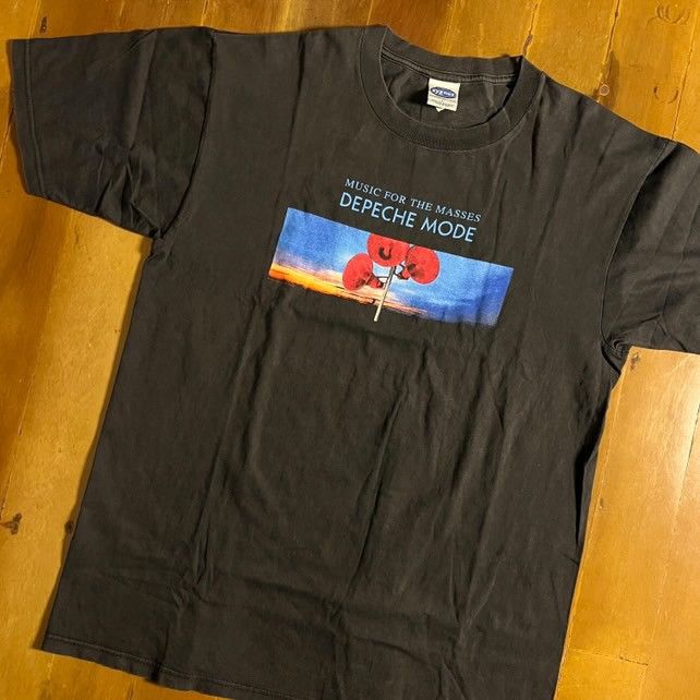 Band Tees Depeche mode faded natural Size US L / EU 52-54 / 3 - 1 Thumbnail