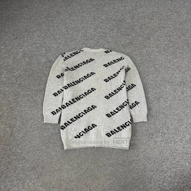 Balenciaga Balenciaga Gray Barrage Printed V-Neck Knit Cardigan Size US S / EU 44-46 / 1 - 2 Thumbnail