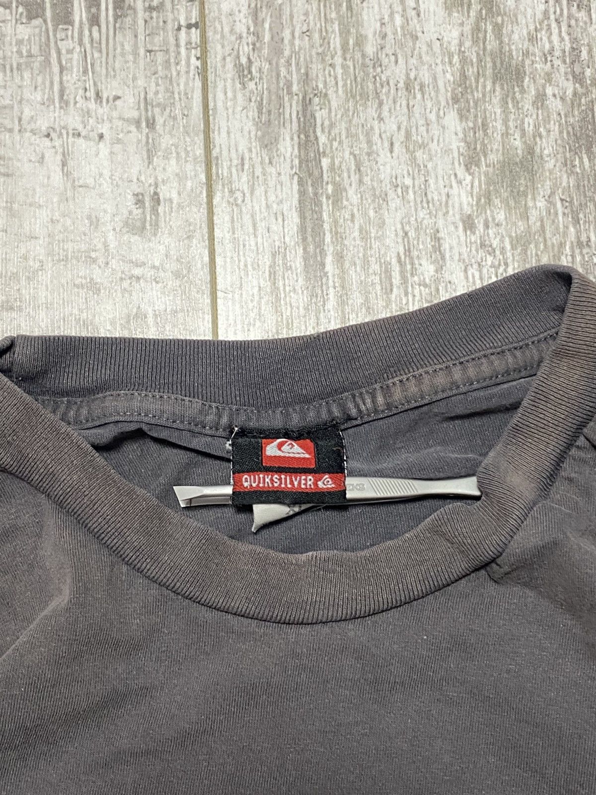 Quiksilver 🔥VINTAGE 00S QUIKSILVER DISTRESSED SURF T-SHIRT Size US XL / EU 56 / 4 - 4 Thumbnail