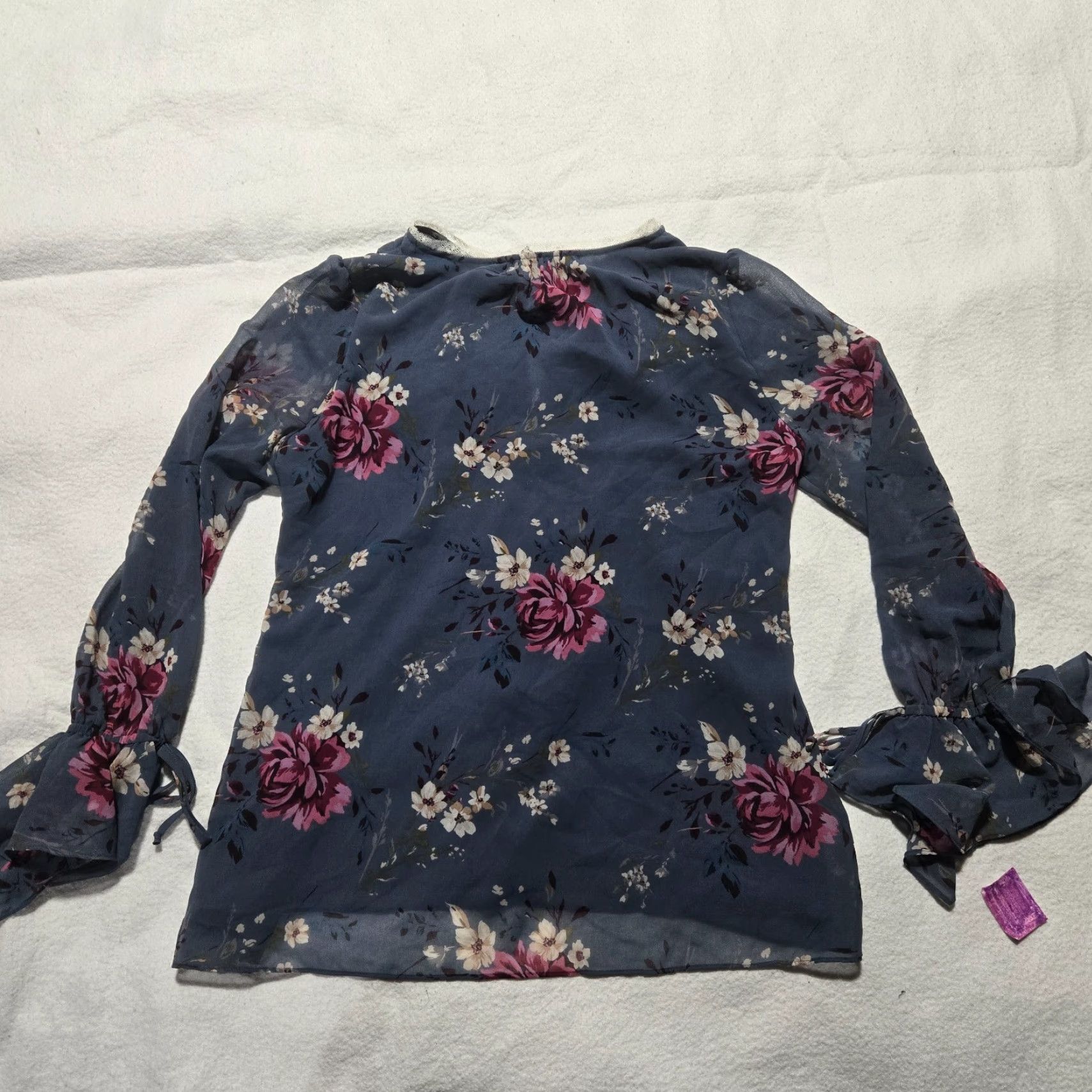 White House Black Market White House Black Market Shirt Womens Blouse Long Sleeve Adult Size 6 Floral Multicolor Bell Sleeve Size M / US 6-8 / IT 42-44 - 7 Thumbnail