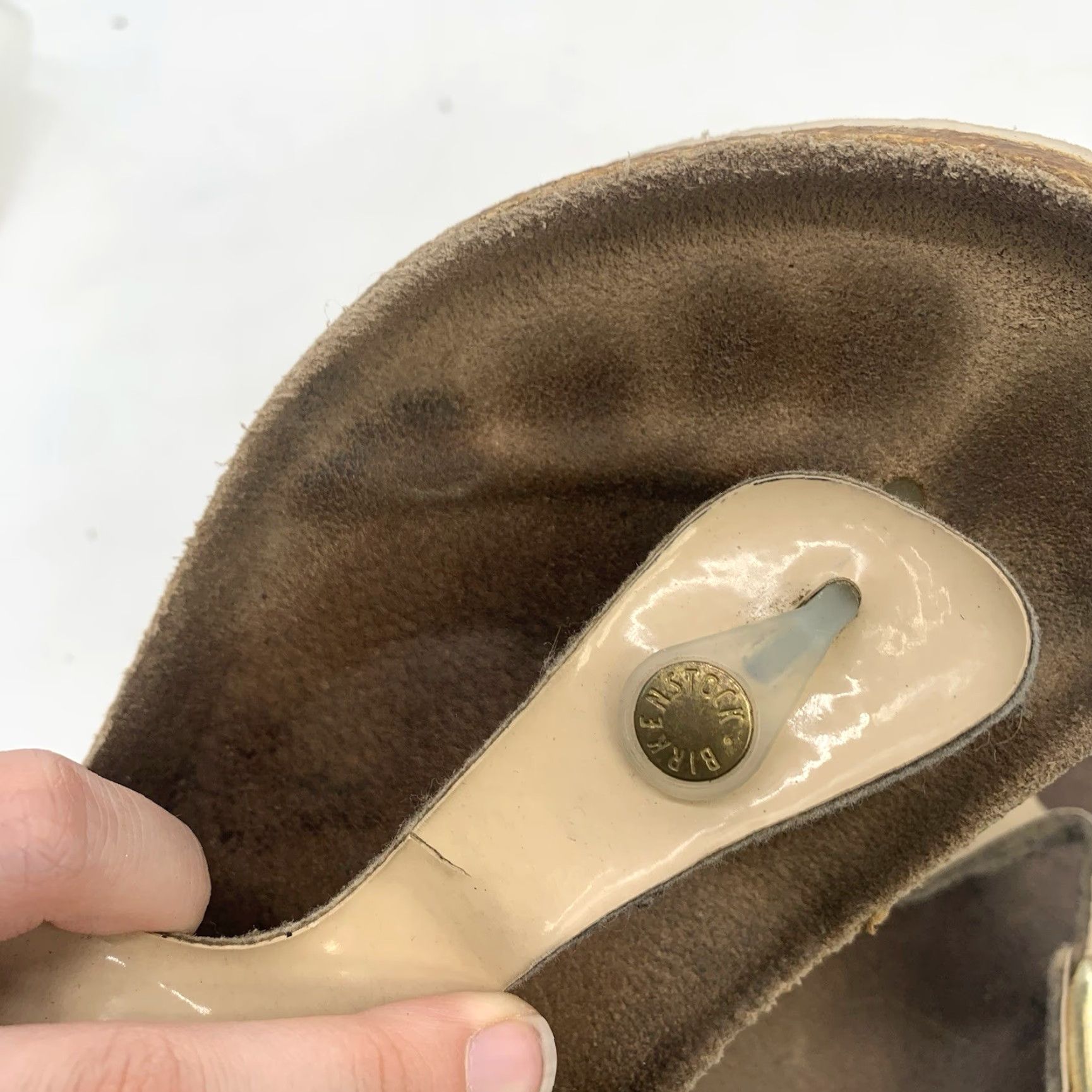 Birkenstock Birkenstock Gizeh Sandals Women’s 9 EU 40 Beige Flip Flops Thong Comfort Adjustable Strap Size US 9 / IT 39 - 7 Thumbnail