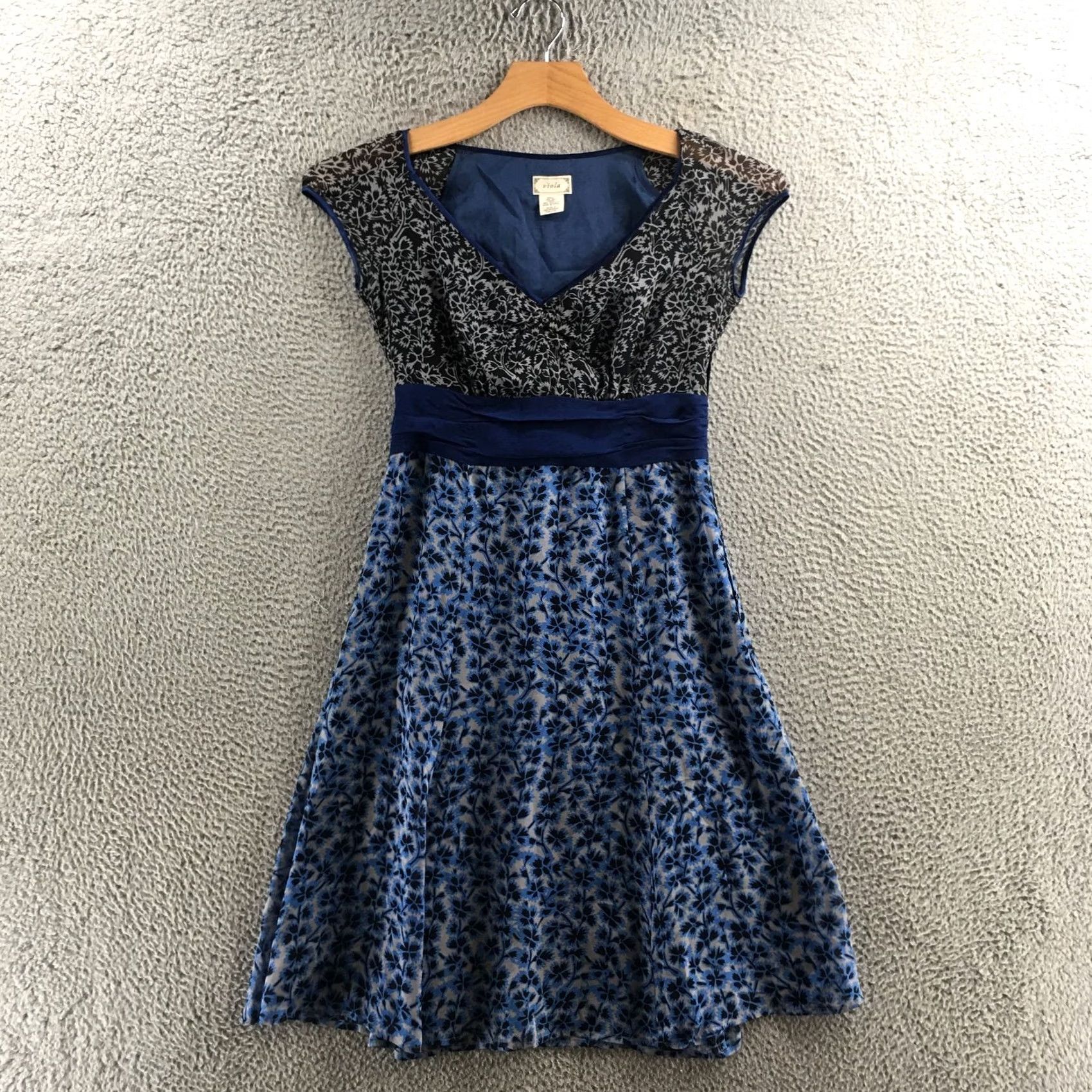 Vintage Viola Dress Blue/Black Floral Silk Empire Waist Fit & Flare Cap Sleeve Womens 2 Dress Size XS / US 0-2 / IT 36-38 - 2 Thumbnail