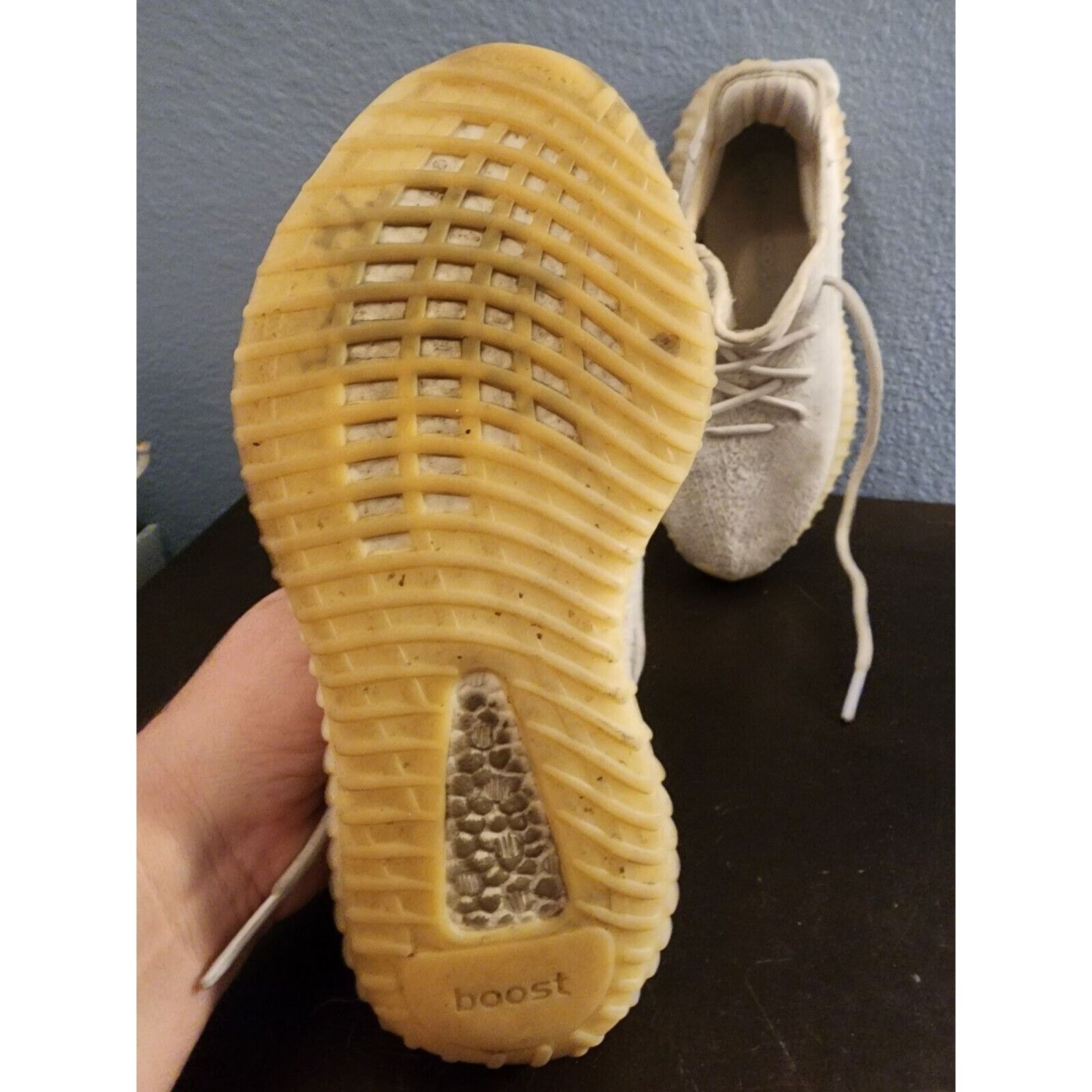 Adidas Sz 7.5 Adidas Yeezy Boost 350 V2 Low Cream Triple White Size US 7.5 / EU 40-41 - 5 Thumbnail
