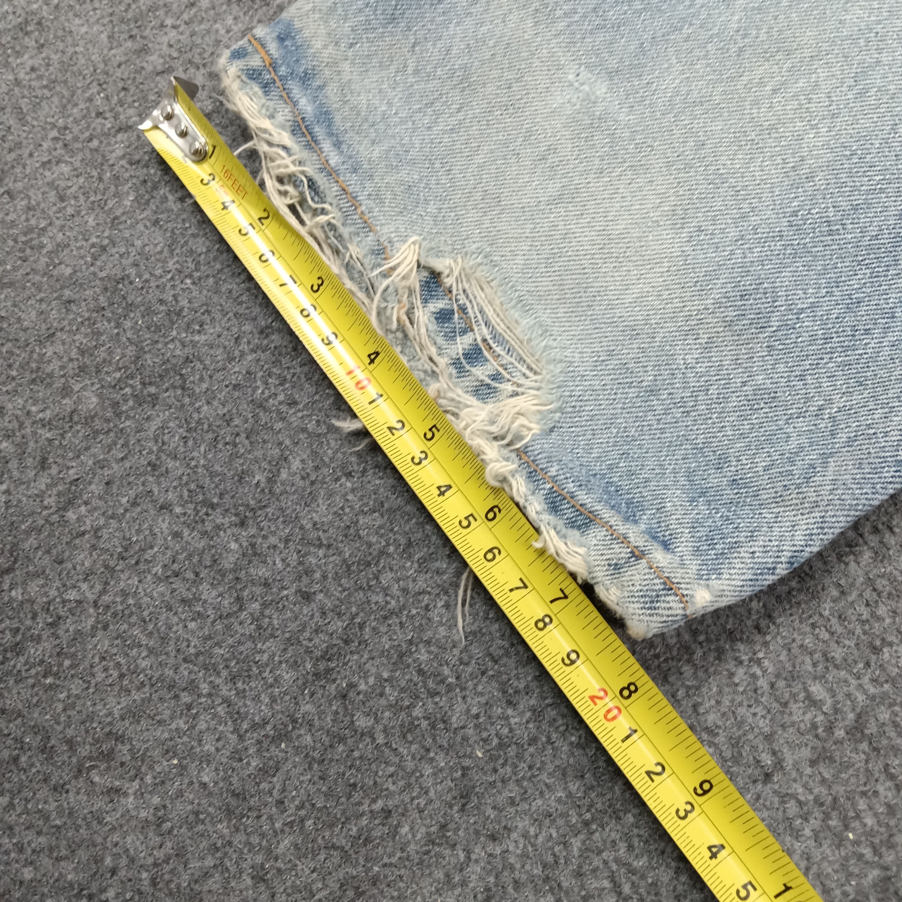Levi's Levi's American Style Distressed Denim Jeans C228N19 Size US 32 / EU 48 - 16 Thumbnail