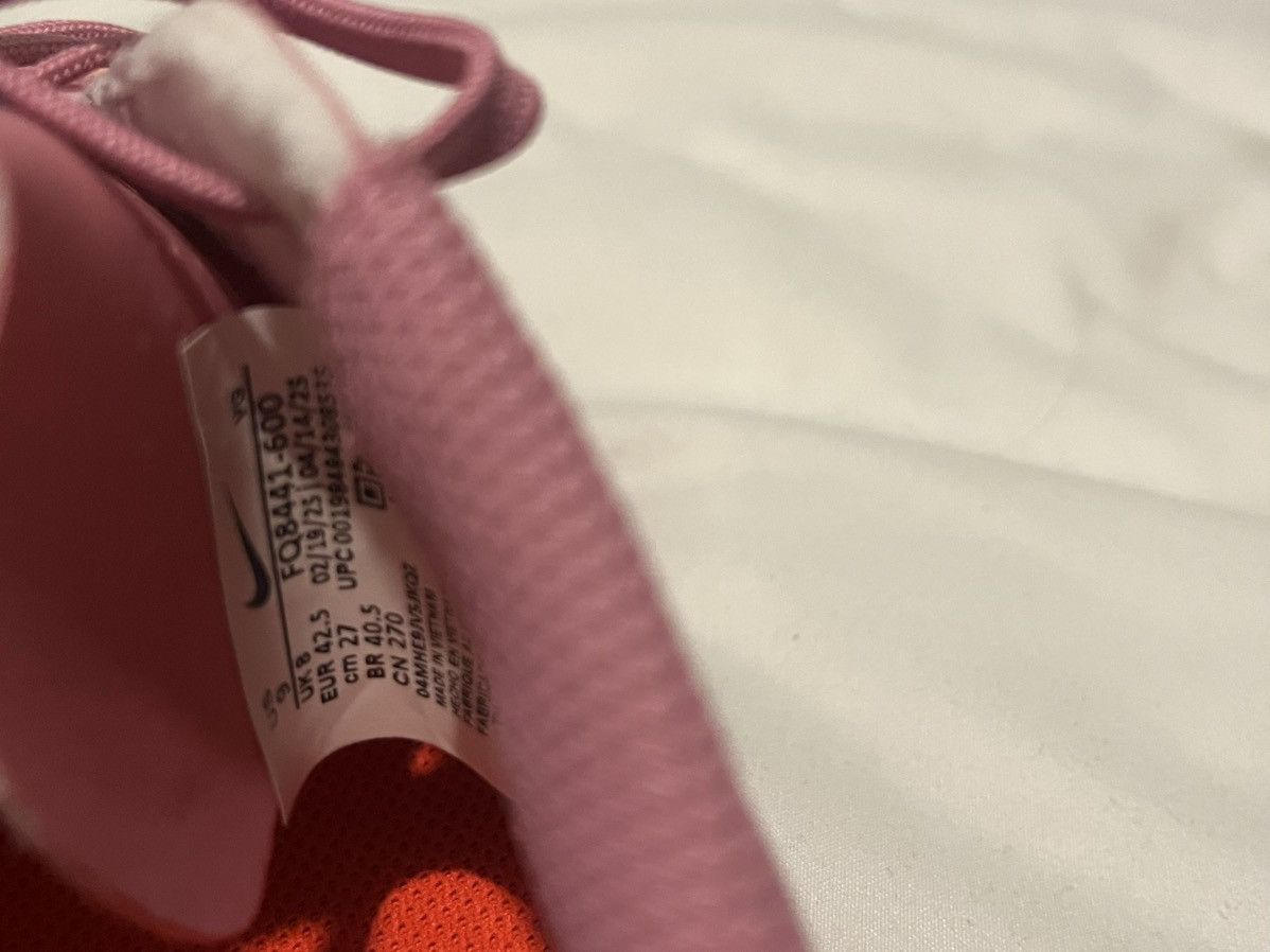 Nike Nike pink vapour football boots Size US 9 / EU 42 - 5 Thumbnail