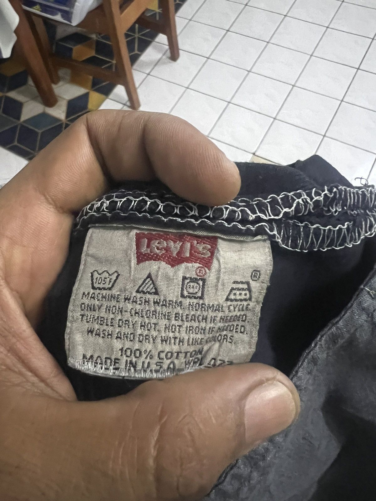 If Six Was Nine × Levi's × Vintage THRASHED LEVIS 501 RIPPED DISTRESSED DENIM PANT Size US 32 / EU 48 - 15 Thumbnail