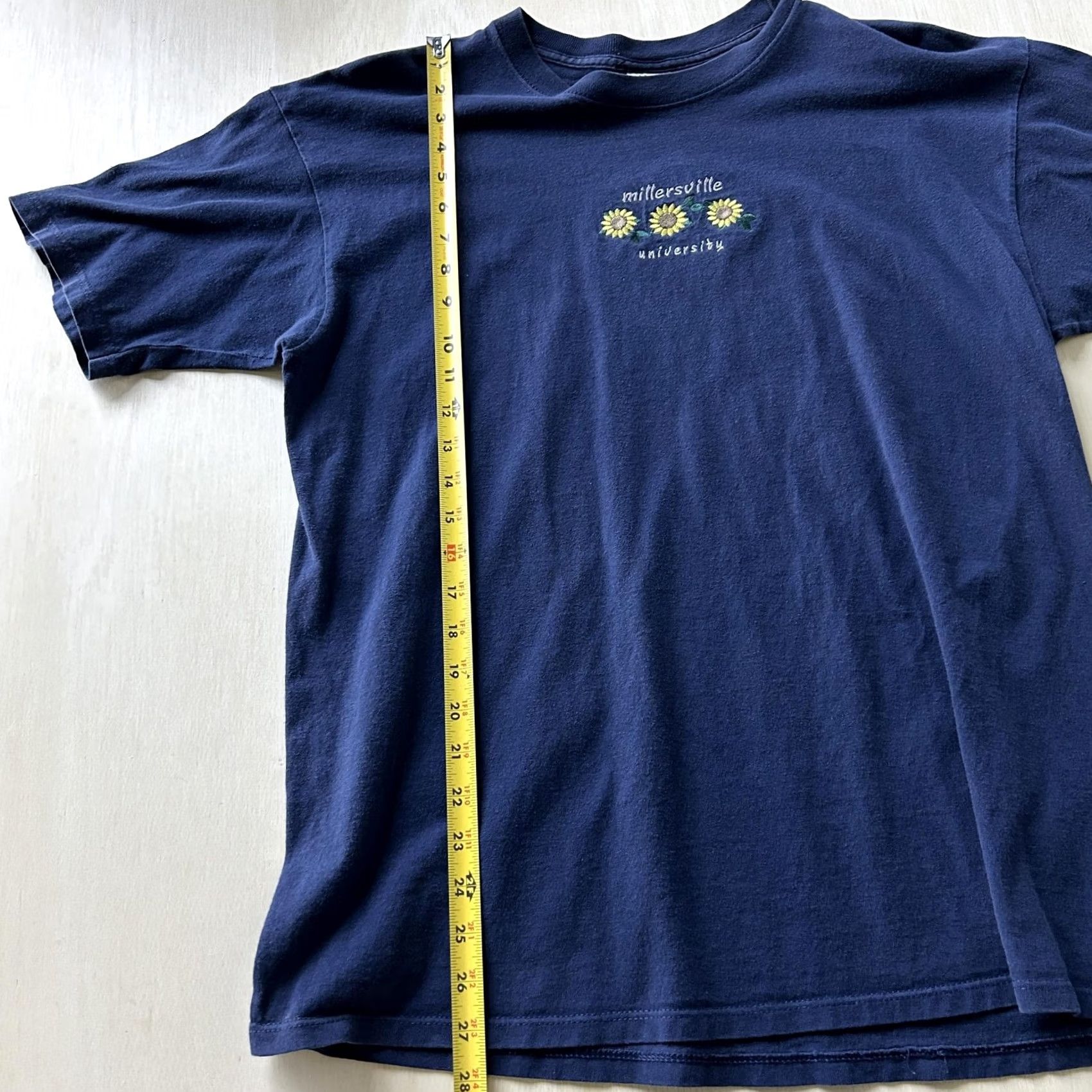 Soffe VINTAGE Millersville University Shirt Mens Large Blue Sunflower Graphic M.J. Soffe Size US L / EU 52-54 / 3 - 4 Thumbnail