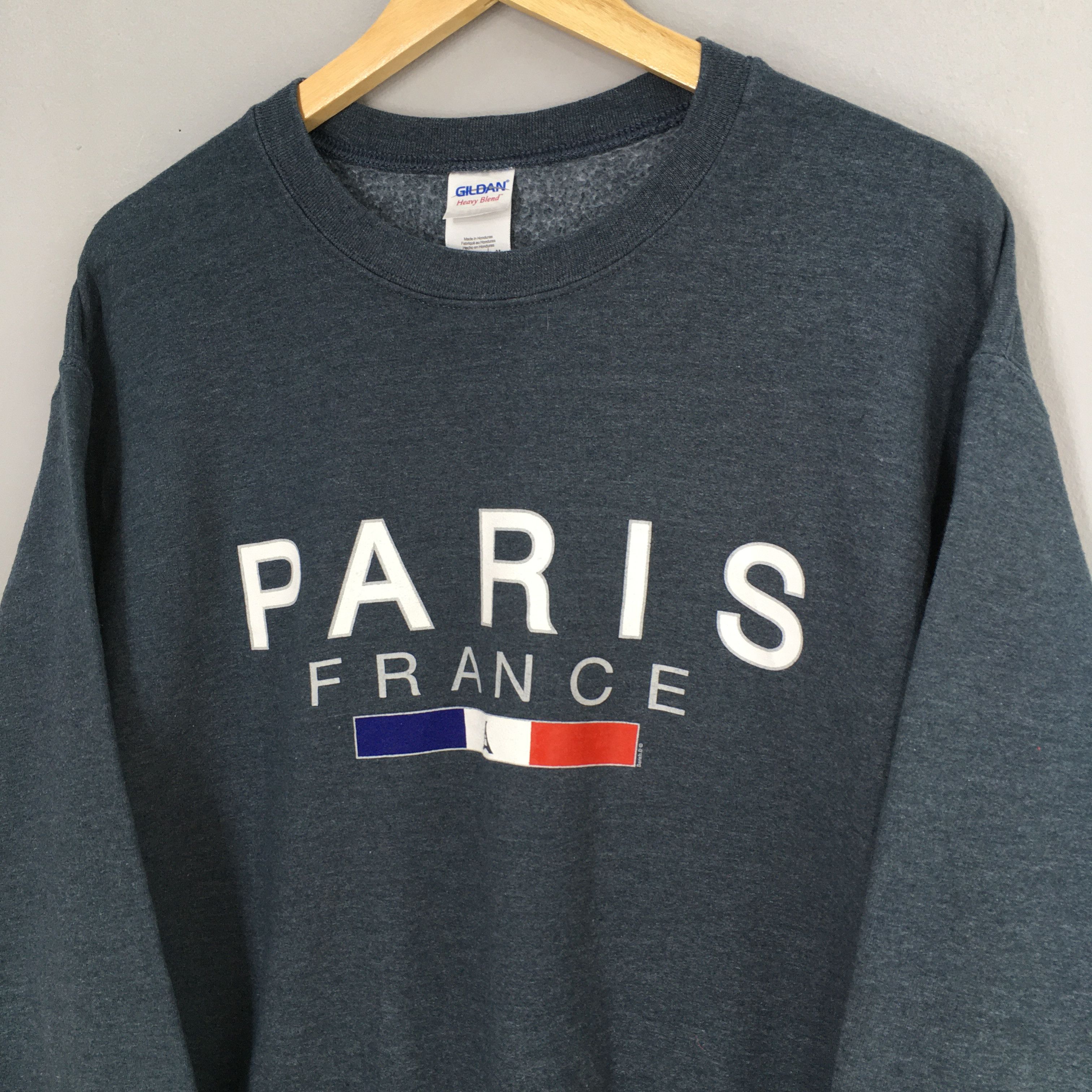 Gildan Vintage Y2K Paris France Gray Sweatshirts Medium Size US M / EU 48-50 / 2 - 4 Thumbnail