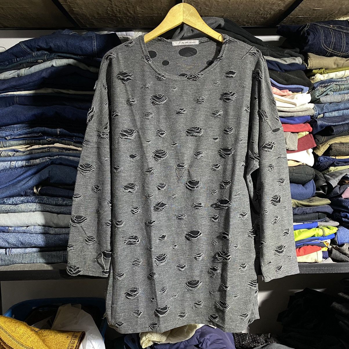 DISTRESSED LONGSLEEVE TSHIRT LIKE LGB STYLE