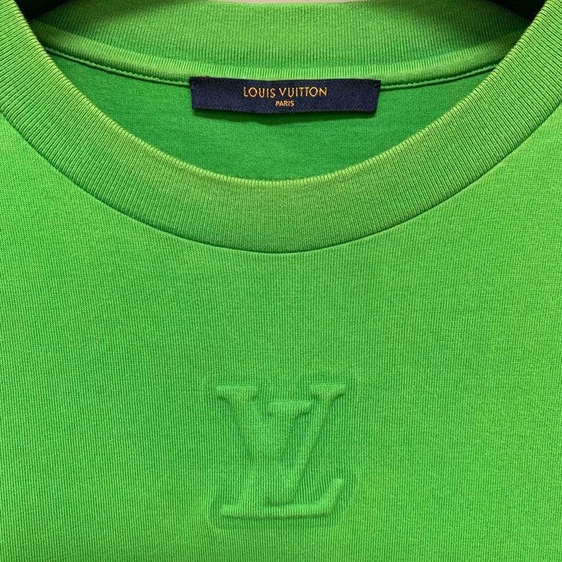 Louis Vuitton Louis Vuitton Green short sleeve T-shirt Size US XL / EU 56 / 4 - 3 Thumbnail