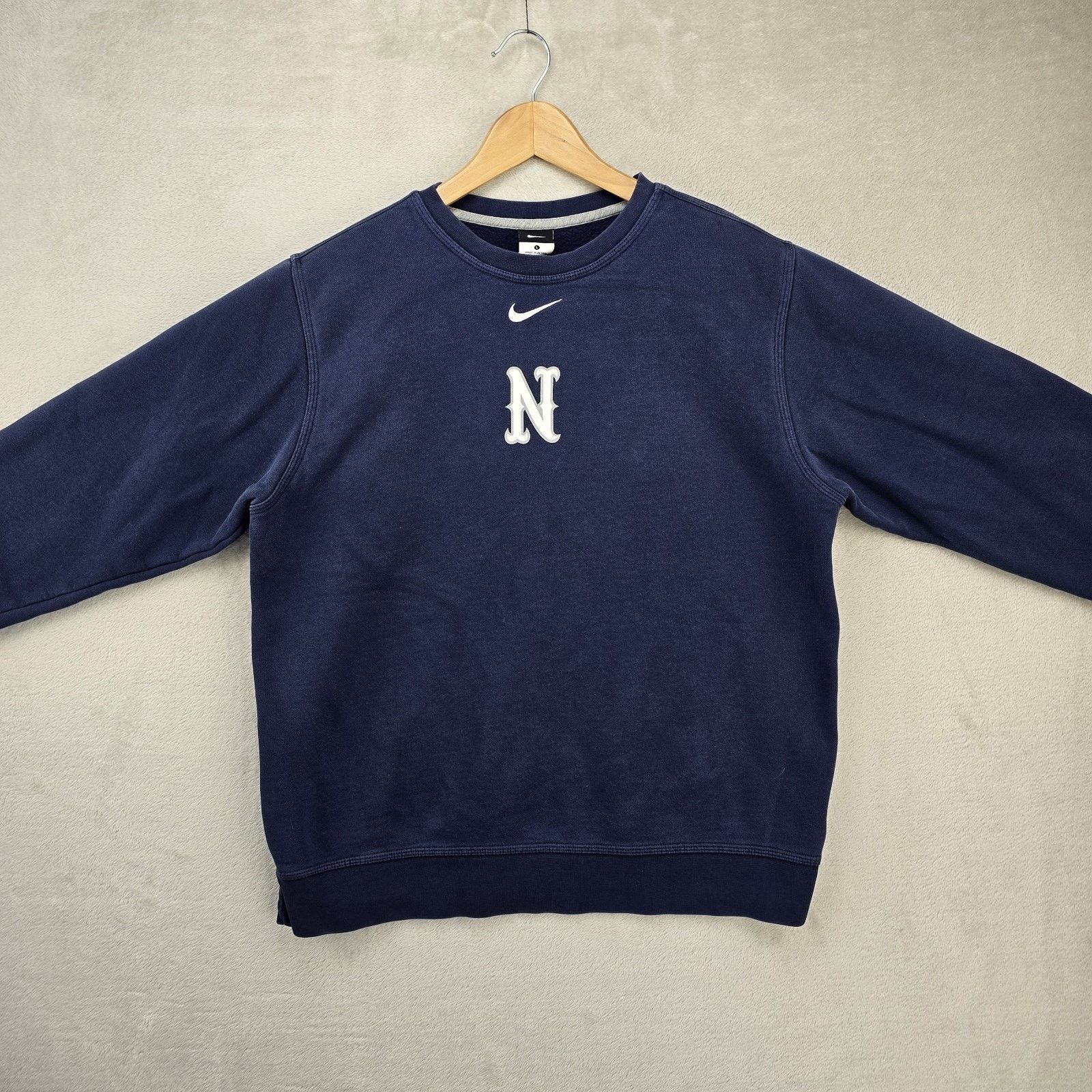 Nike Nike US Navy Football Sweatshirt Large Center Swoosh Y2K Vtg Size US L / EU 52-54 / 3 - 2 Thumbnail