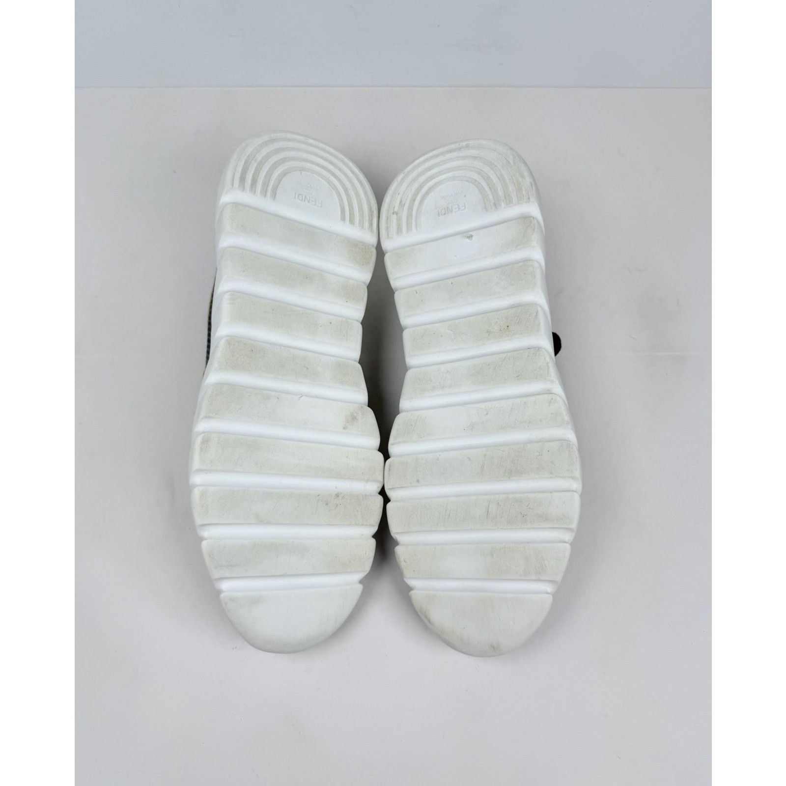 Fendi Size 9UK/10US - Fendi Monster Eyes Black Yellow Sneakers Size US 10 / EU 43 - 7 Thumbnail
