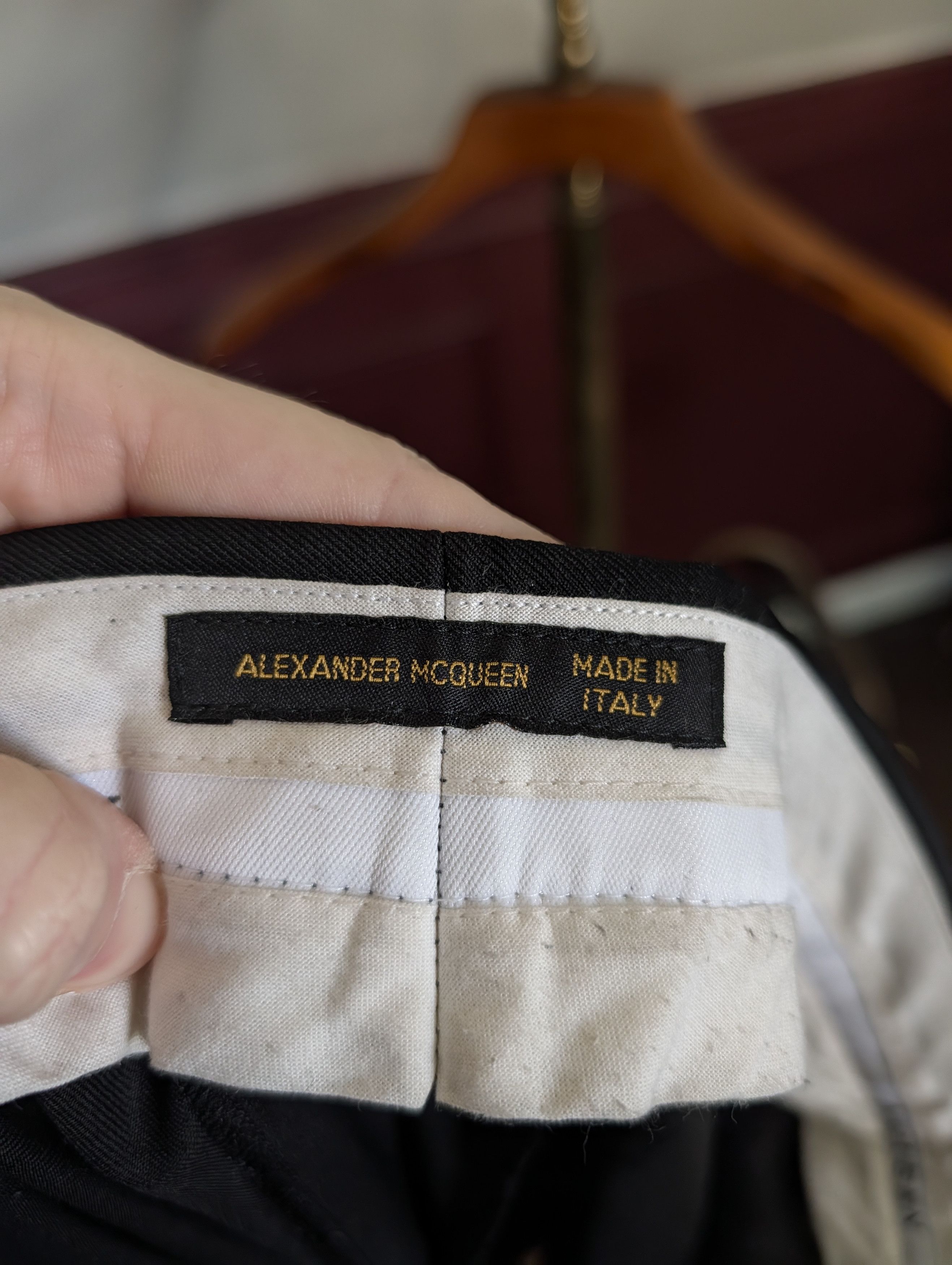 Alexander McQueen VTG FW98 Black Wide Leg Pleated Italian Trousers Pants Size 29" - 9 Thumbnail