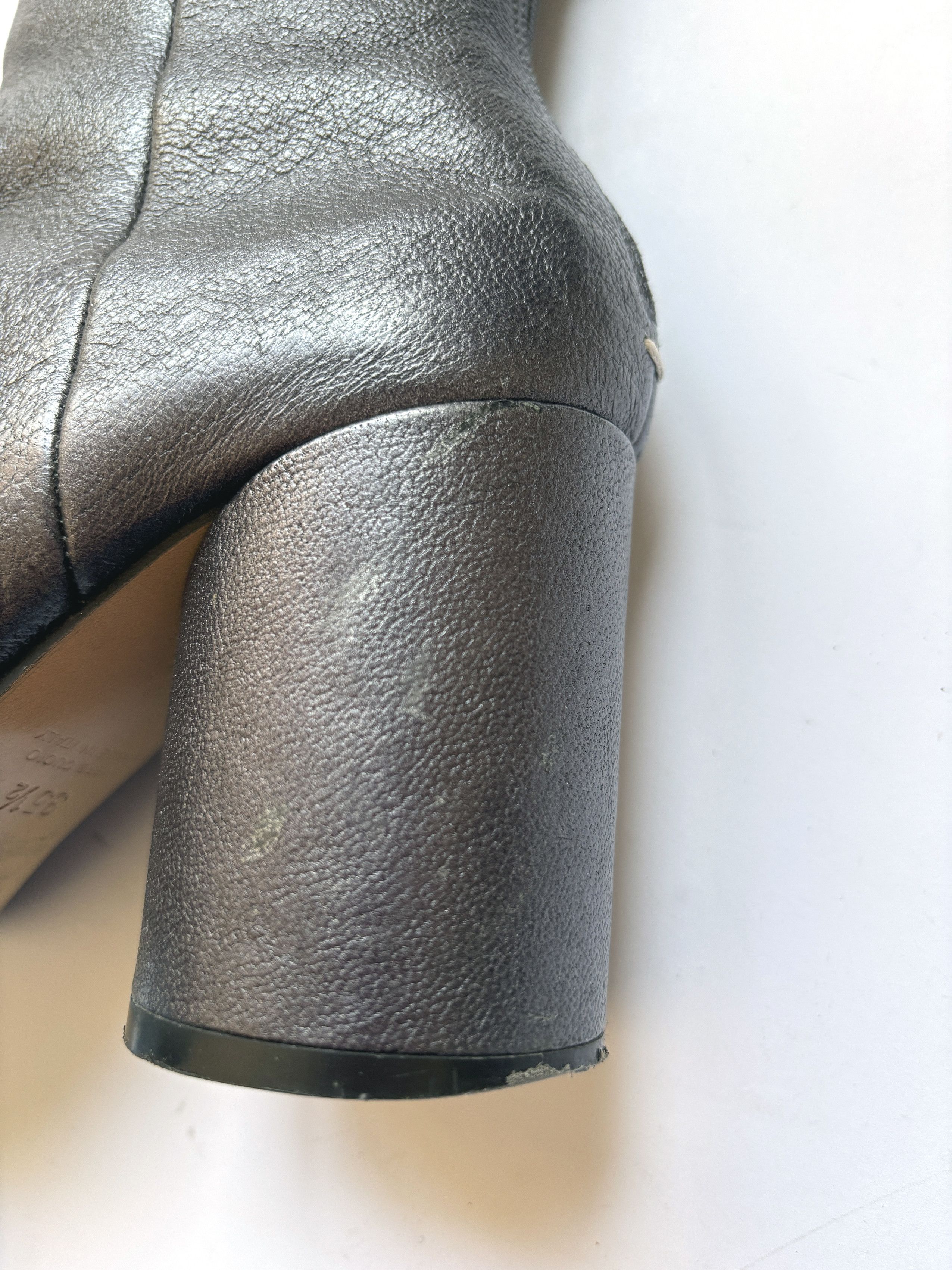 Maison Margiela ⚡️QUICK SALE⚡️Maison Margiela Metallic Round-Toe Ankle Boots Size US 5.5 / IT 35.5 - 12 Thumbnail