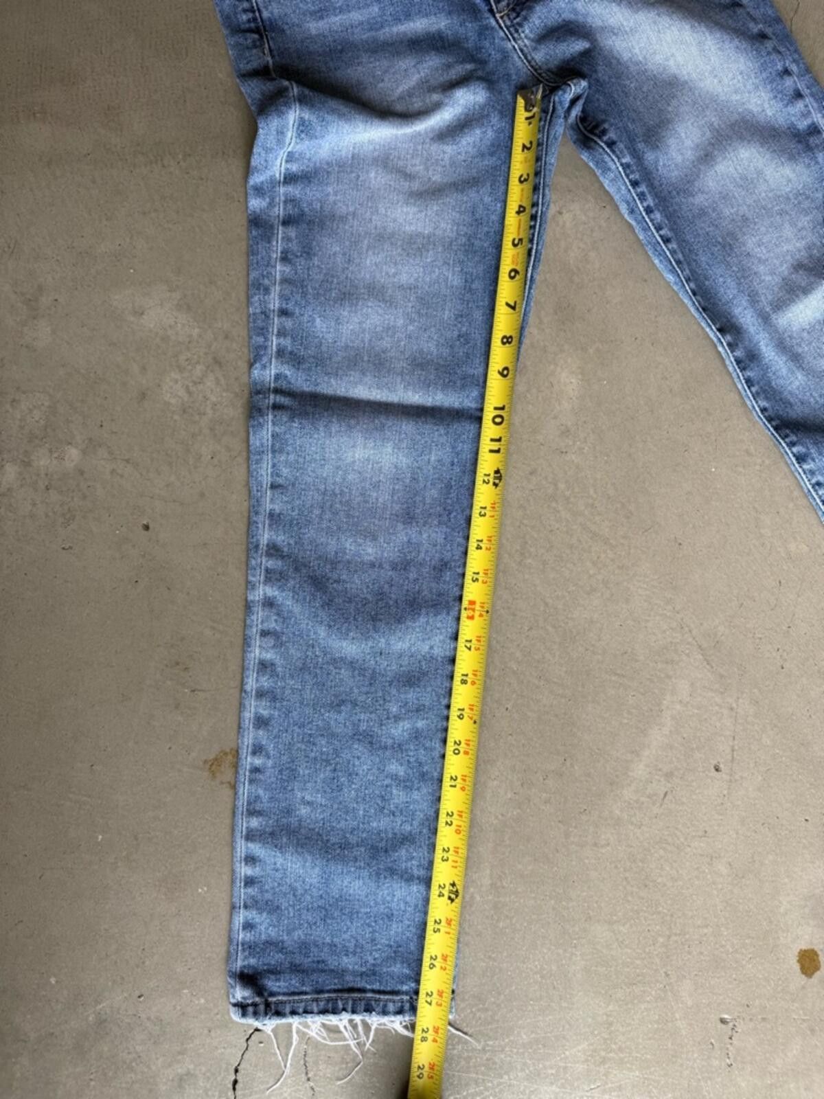 Other Joe’s Jeans / Mid Rise Straight Raw Hem / Light Wash Size 27" / US 4 / IT 40 - 7 Thumbnail