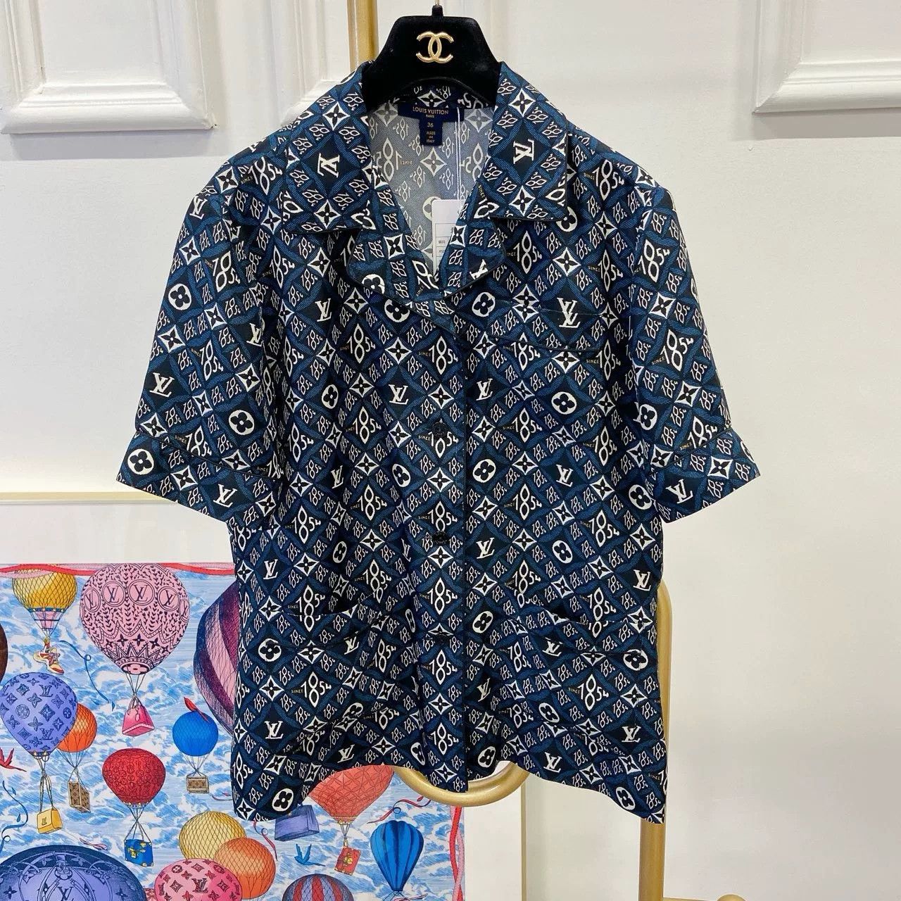Louis Vuitton Louis Vuitton Logo Silk Shirt Set Size XS / US 0-2 / IT 36-38 - 1 Thumbnail