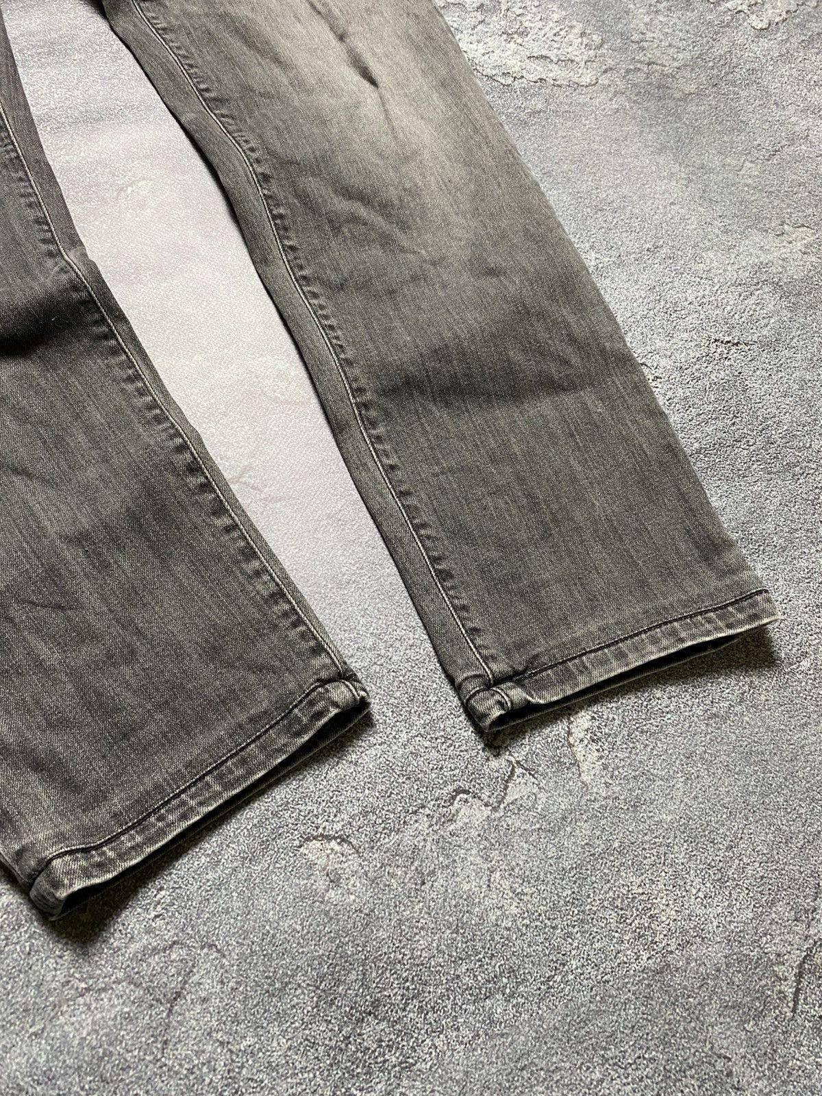 Versace × Vintage Versus Versace jeans Size M grey Size US 32 / EU 48 - 5 Thumbnail