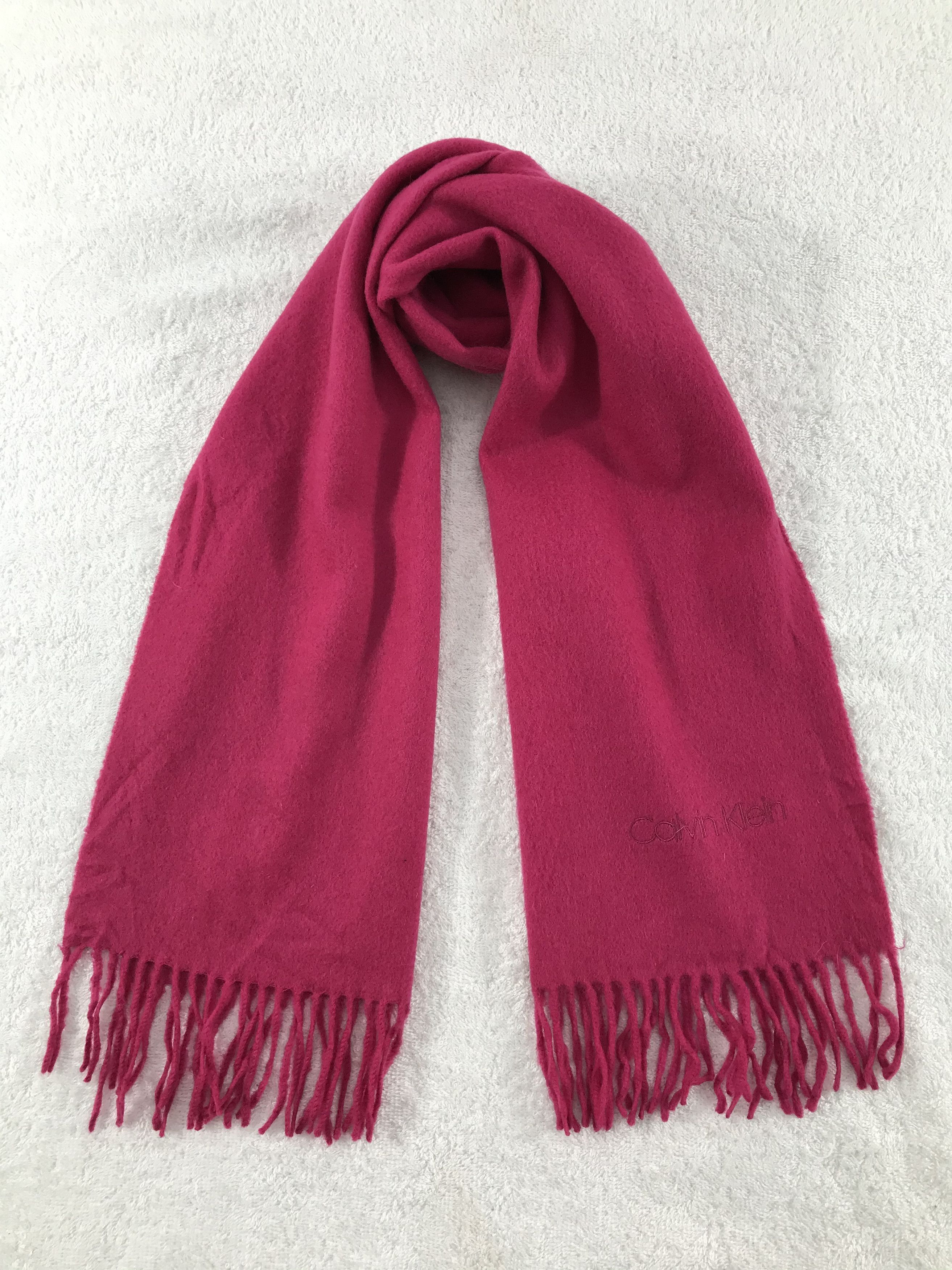 Calvin Klein × Vintage Calvin Klein Scarf / Muffler / Neckwear - WW1243 Size ONE SIZE - 1 Thumbnail