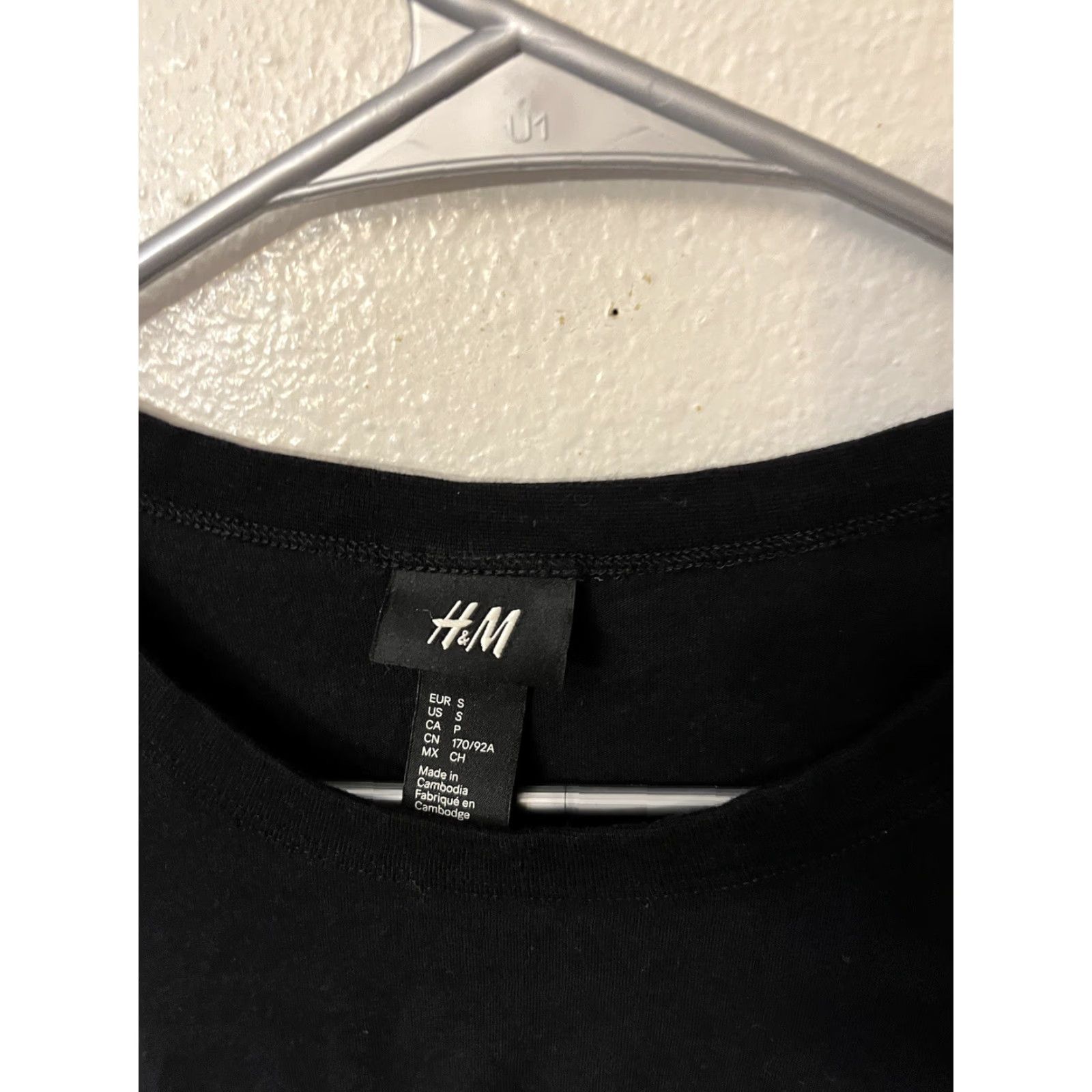 H&M H&M Graphic T Shirt Size Small Black Embroidery Shirt Men Regular Short Sleeve Crew Neck Cotton Knit Vintage No Size US S / EU 44-46 / 1 - 2 Thumbnail