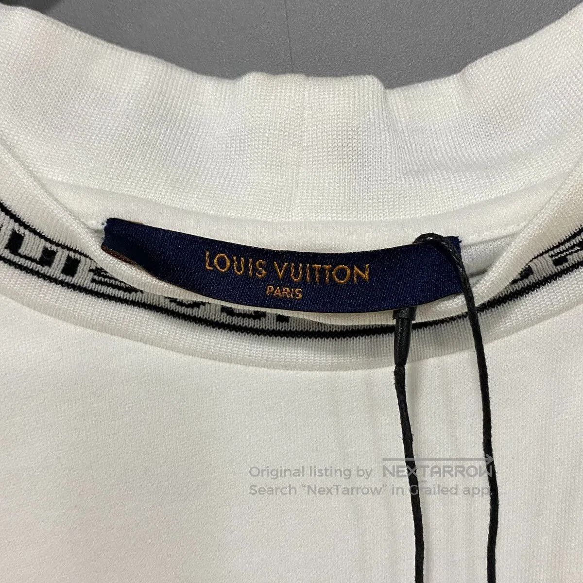 Louis Vuitton Louis Vuitton Logo Collar Long. Size US M / EU 48-50 / 2 - 4 Thumbnail