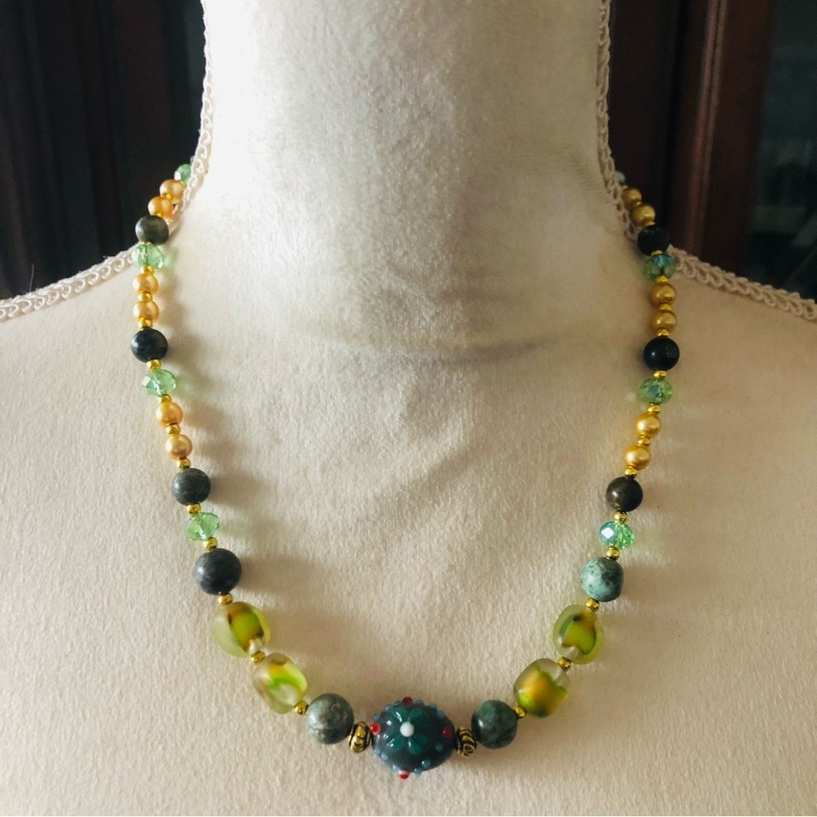 Handmade Handcrafted vintage glass lamplight stone necklace Size ONE SIZE - 2 Thumbnail