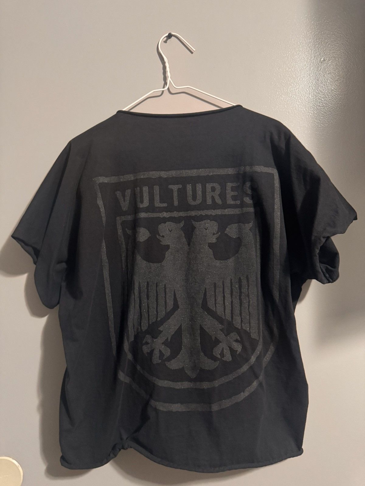 Yeezy Yeezy Vultures Logo Boxy Tee Size 1 Size US S / EU 44-46 / 1 - 2 Thumbnail