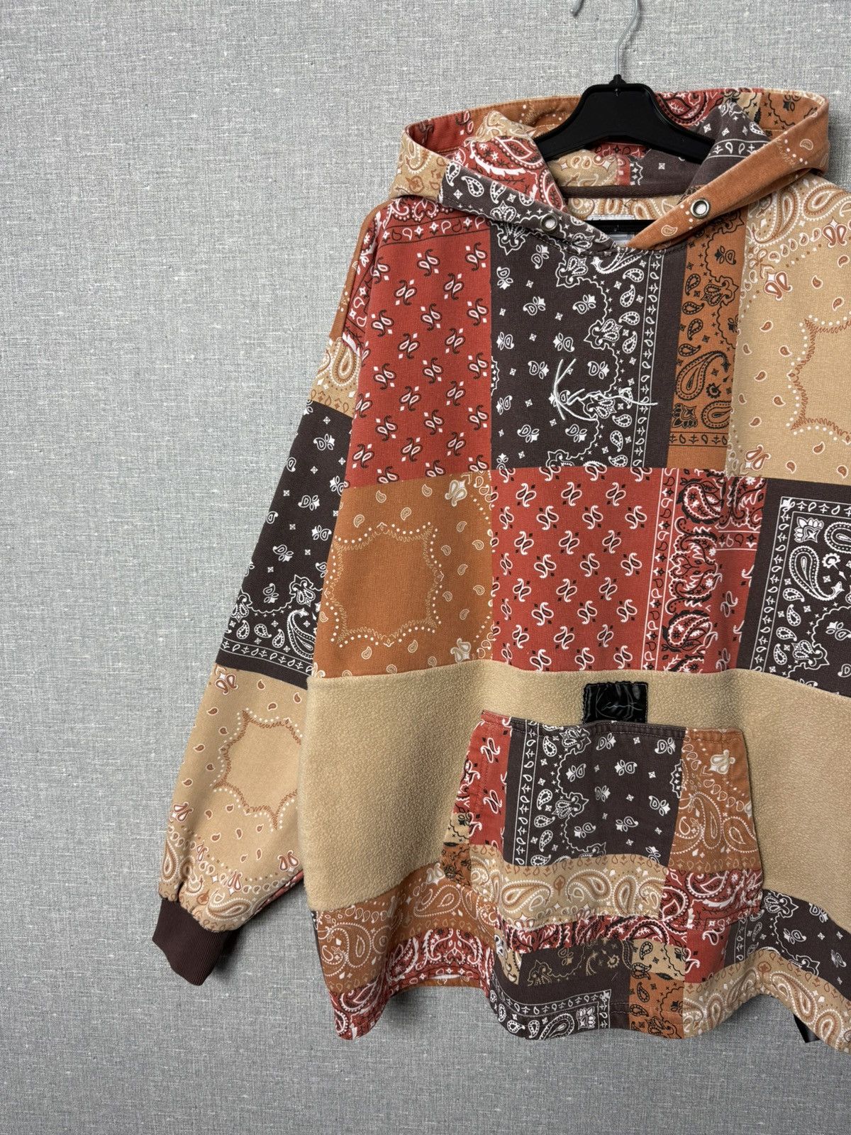 Karl Kani Karl Kani Patchwork Bandana Hoodie Center Logo Fleece Detail Size US M / EU 48-50 / 2 - 9 Thumbnail