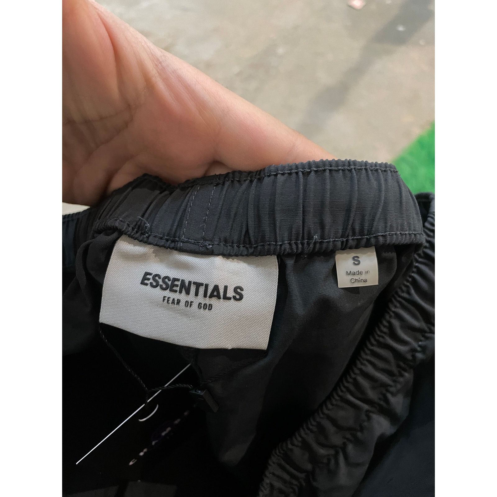 Essentials Essentials Nylon Shorts Charcoal Used Small Size US 30 / EU 46 - 2 Thumbnail