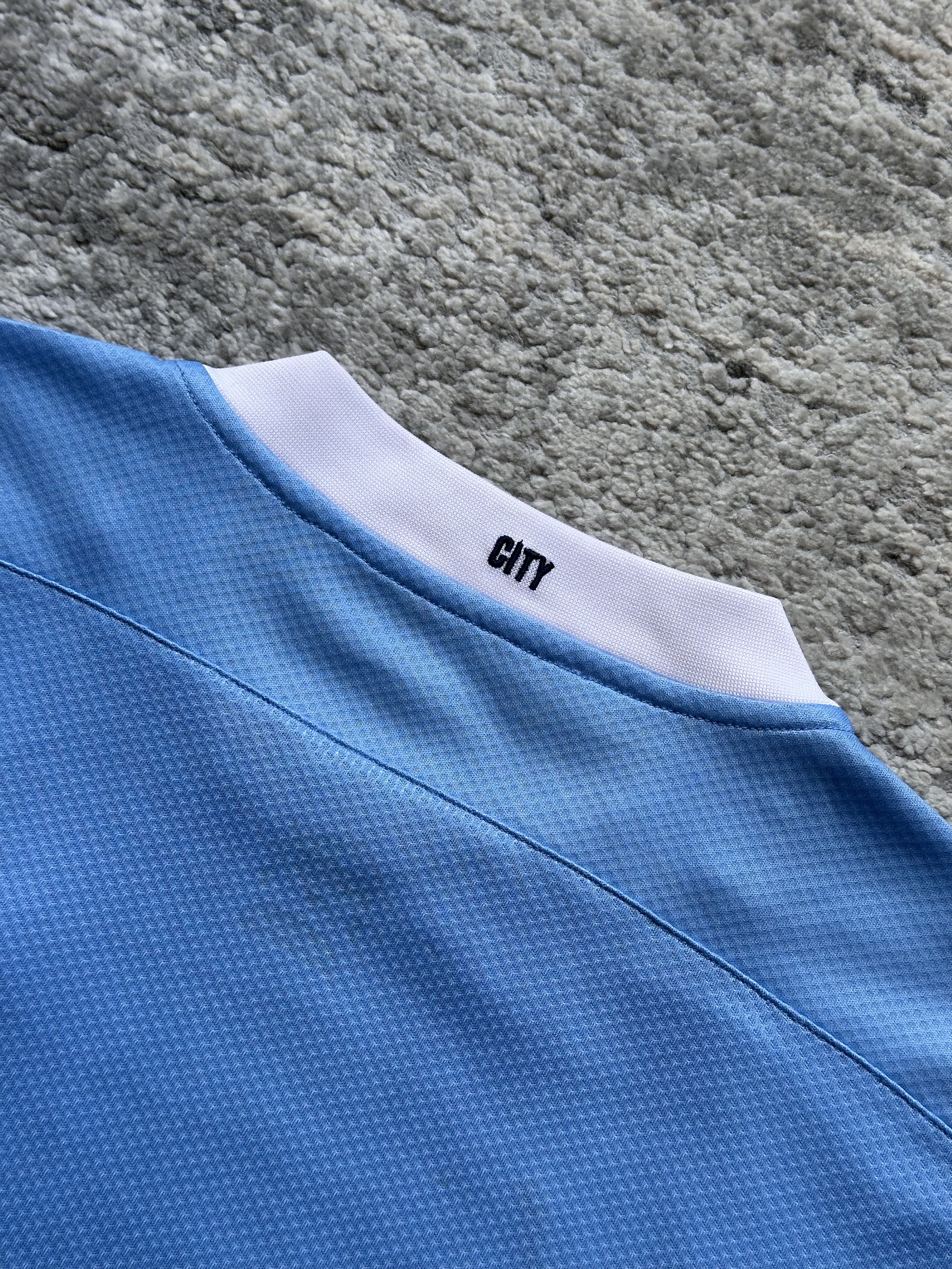 Puma Puma Manchester City Jersey Size US M / EU 48-50 / 2 - 12 Thumbnail