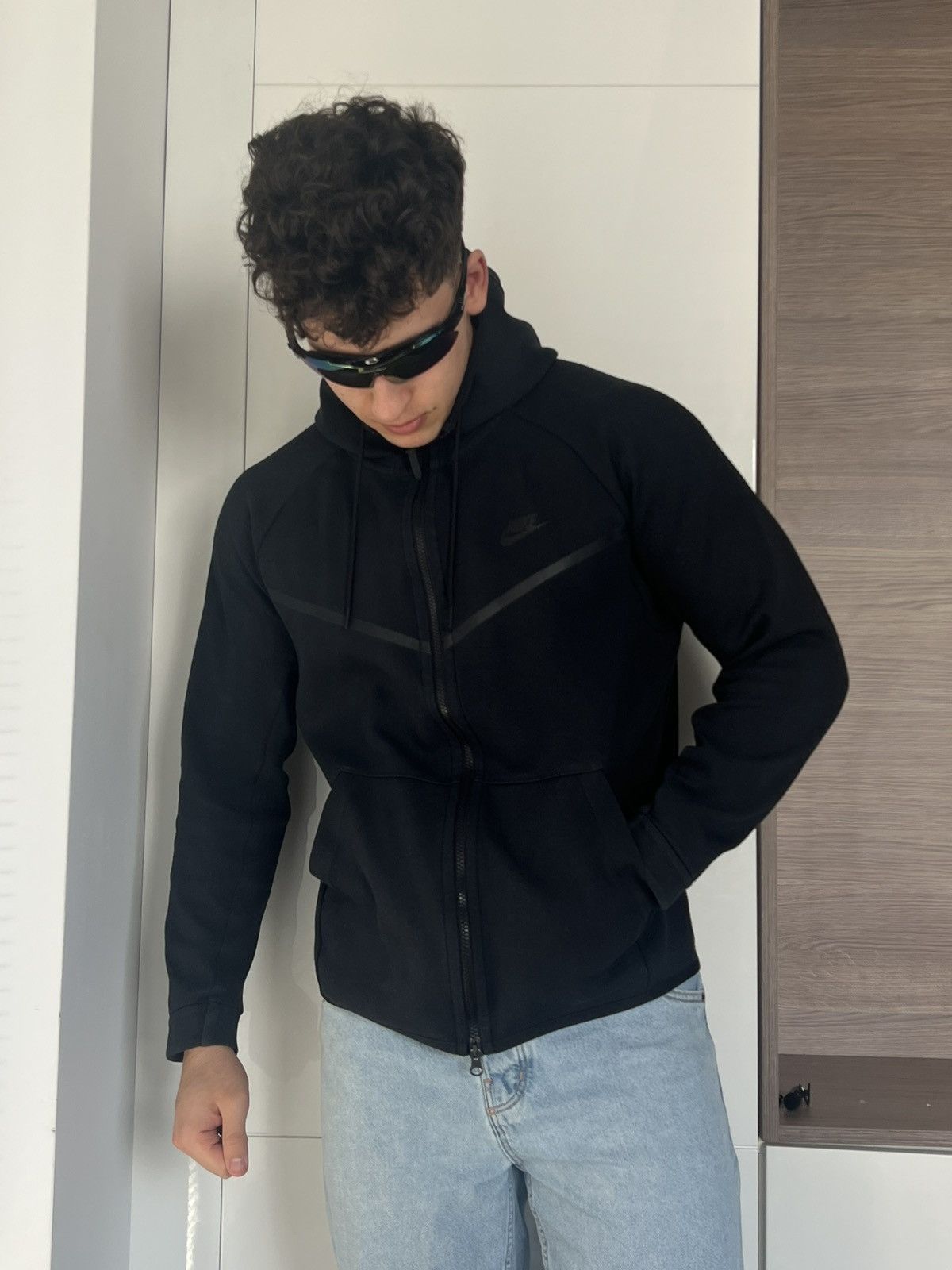 Designer × Nike ‼️Nike Tech Fleece Triple Black Windrunner Zip Hoodie‼️ Size US L / EU 52-54 / 3 - 3 Thumbnail