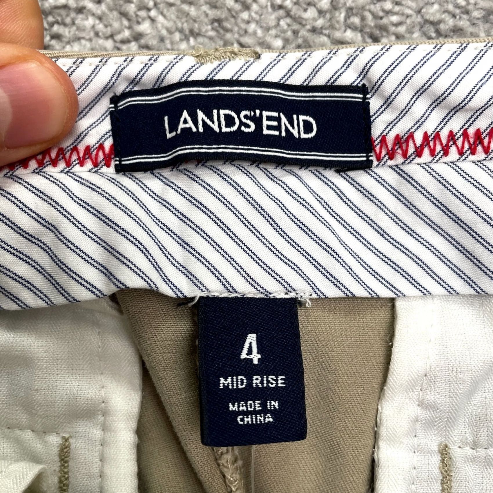 Lands' End VINTAGE Lands' End Bermuda Chino Shorts Womens 4 Brown High Rise Cotton Casual Preppy Size 27" / US 4 / IT 40 - 5 Thumbnail