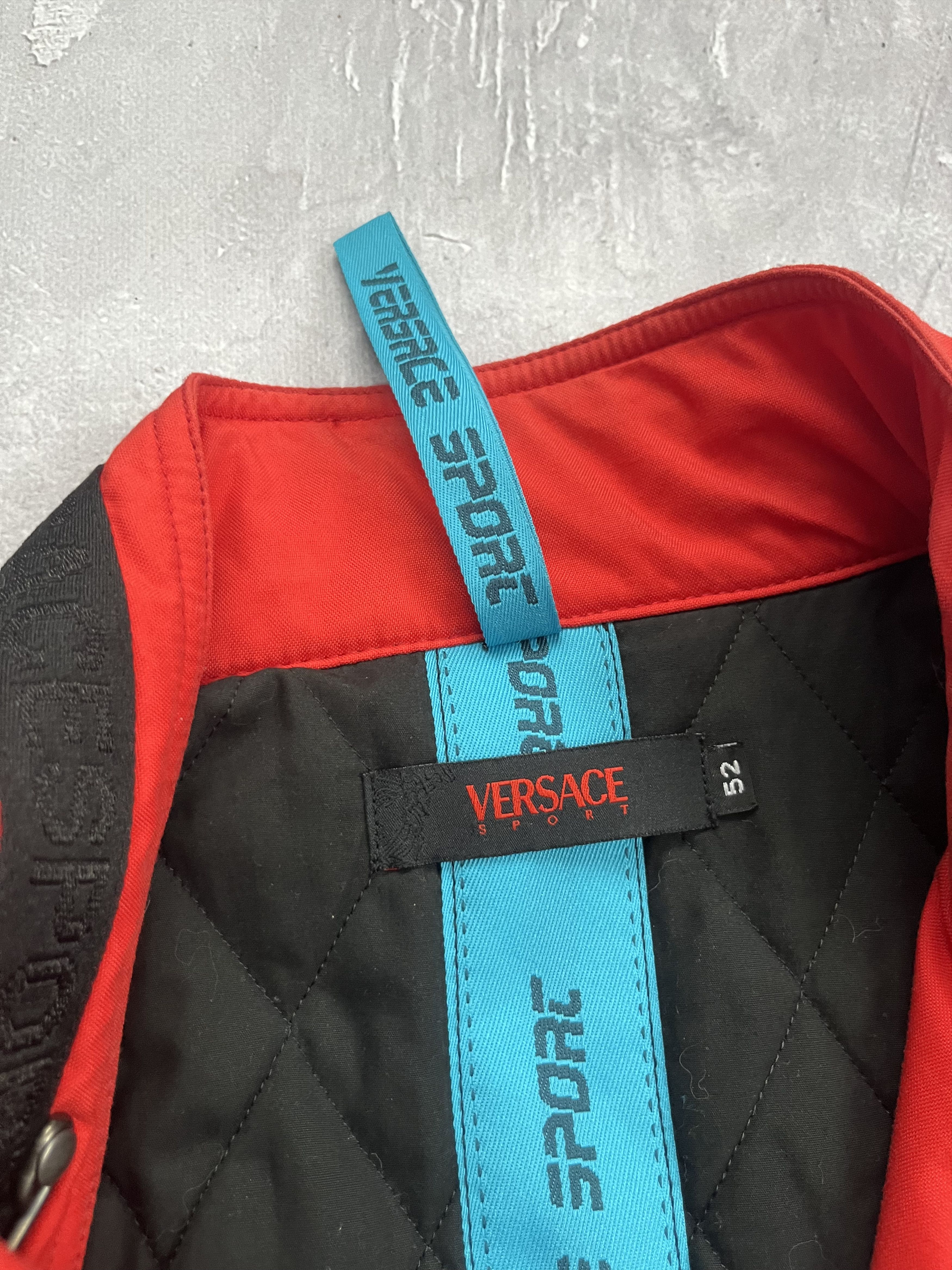 Versace Vintage Versace Sport Diaplex Biker Jacket Style Red Logo Size US L / EU 52-54 / 3 - 13 Thumbnail
