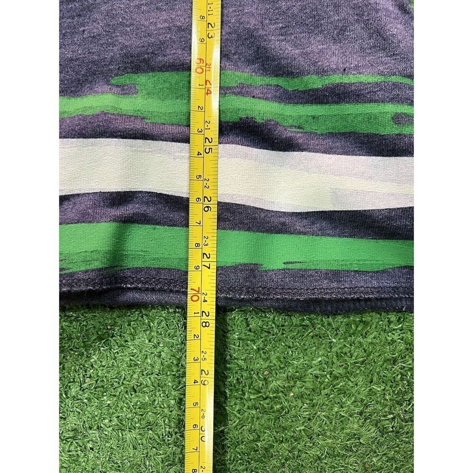 Reebok NWT Reebok Vancouver Canucks Women's NHL Blue Green Size MD Size M / US 6-8 / IT 42-44 - 5 Thumbnail