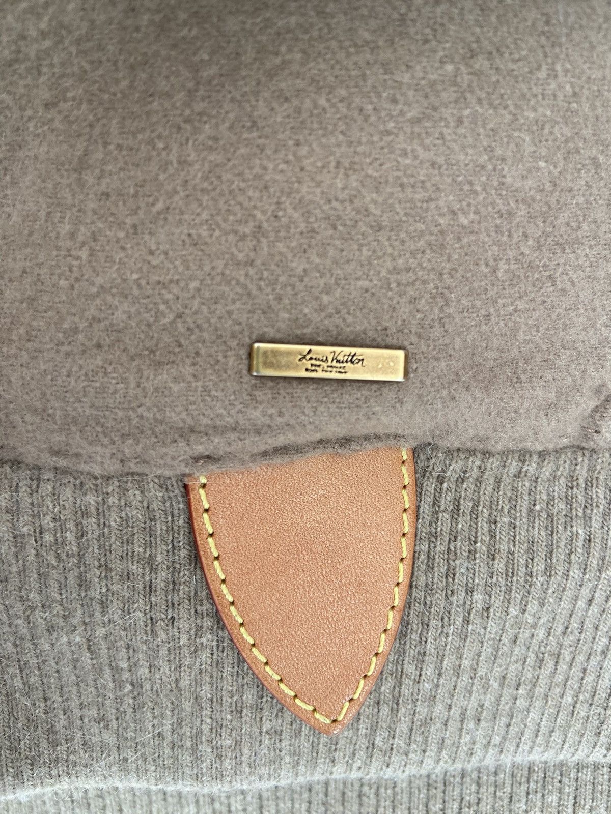 Louis Vuitton Louis Vuitton Double Face Hoodie in Beige Wool Size US L / EU 52-54 / 3 - 4 Thumbnail