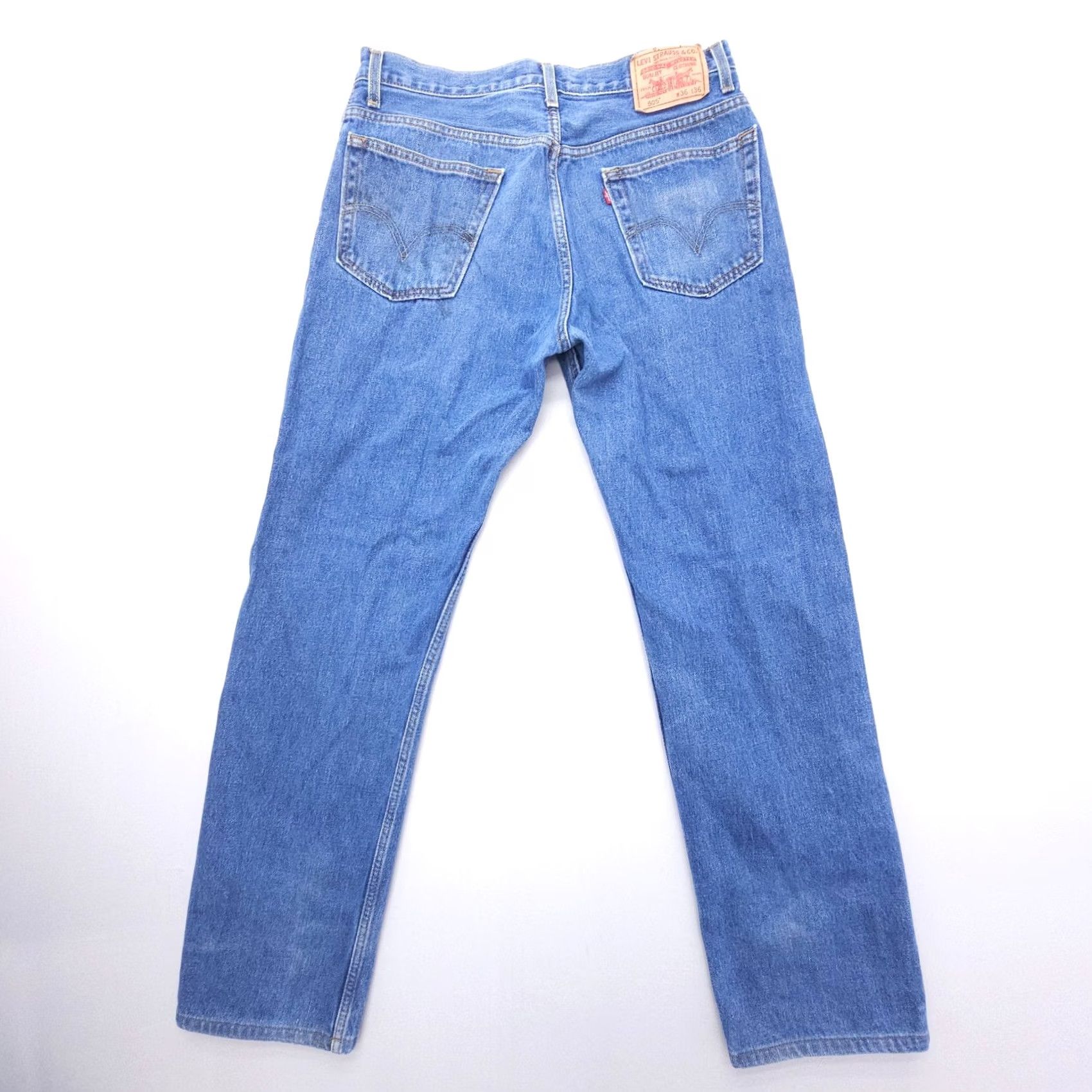 Levi's VINTAGE Levi's 505 Jeans Mens 36x36 Blue Straight Denim 90s 00s 34x32 Medium Wash Regular Pocket 5-Pocket Mens Size US 36 / EU 52 - 2 Thumbnail