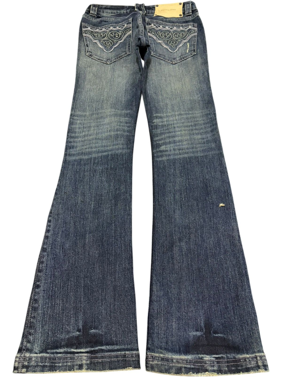 Hysteric Glamour Vintage Japanese Buffalo Distressed Low Rise Flare Jeans Size 27" / US 4 / IT 40 - 2 Thumbnail