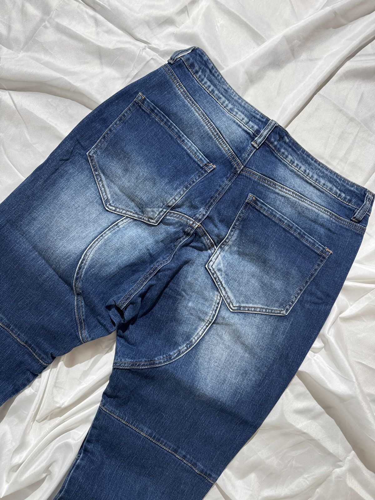 Hysteric Glamour Graffiti Printed Vintage Washed Distressed Y2K Jeans Size 32" / US 10 / IT 46 - 9 Thumbnail