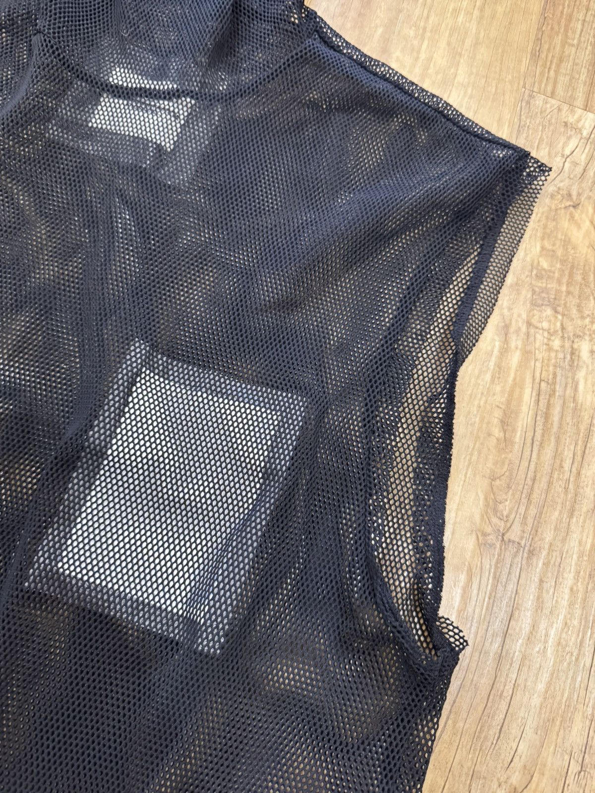 Takahiromiyashita The Soloist. The soloist NOT TURTLENECK SLEEVELESS RAW MESH TOP Size US S / EU 44-46 / 1 - 5 Thumbnail