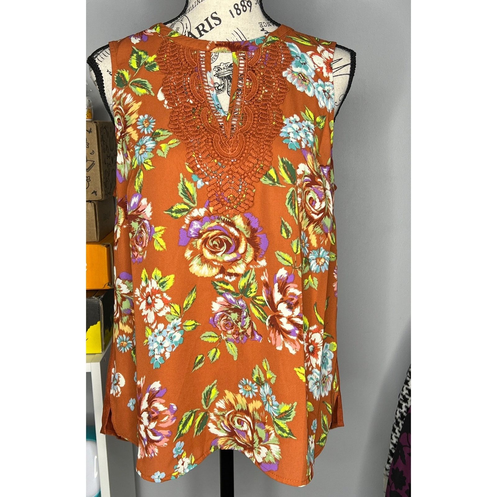 Other Quin Keyhole Crochet Blouse - Stitch Fix Mixed Material Top Size M / US 6-8 / IT 42-44 - 12 Thumbnail