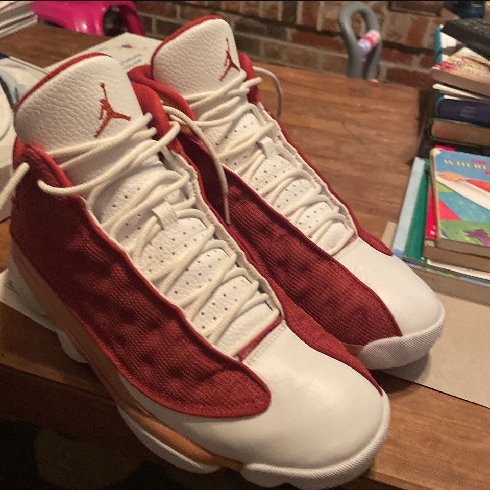 Jordan Brand Retro Jordan 13 red dune Size US 11 / EU 44 - 4 Thumbnail