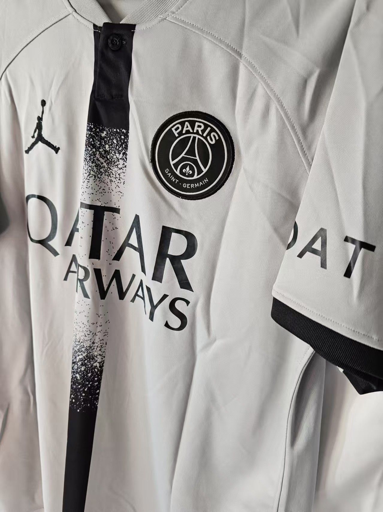 Other 2018 2019 PSG #10 Neymar Jersey XXL Size US XXL / EU 58 / 5 - 3 Thumbnail