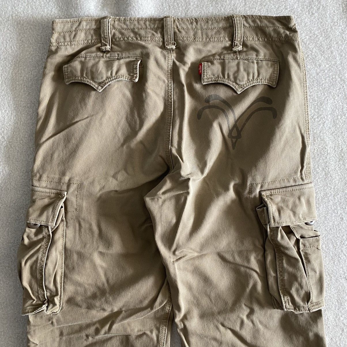 Levi's Vintage Clothing × Vintage Vintage Y2K Levis Cargo Pants w36 Size US 36 / EU 52 - 5 Thumbnail