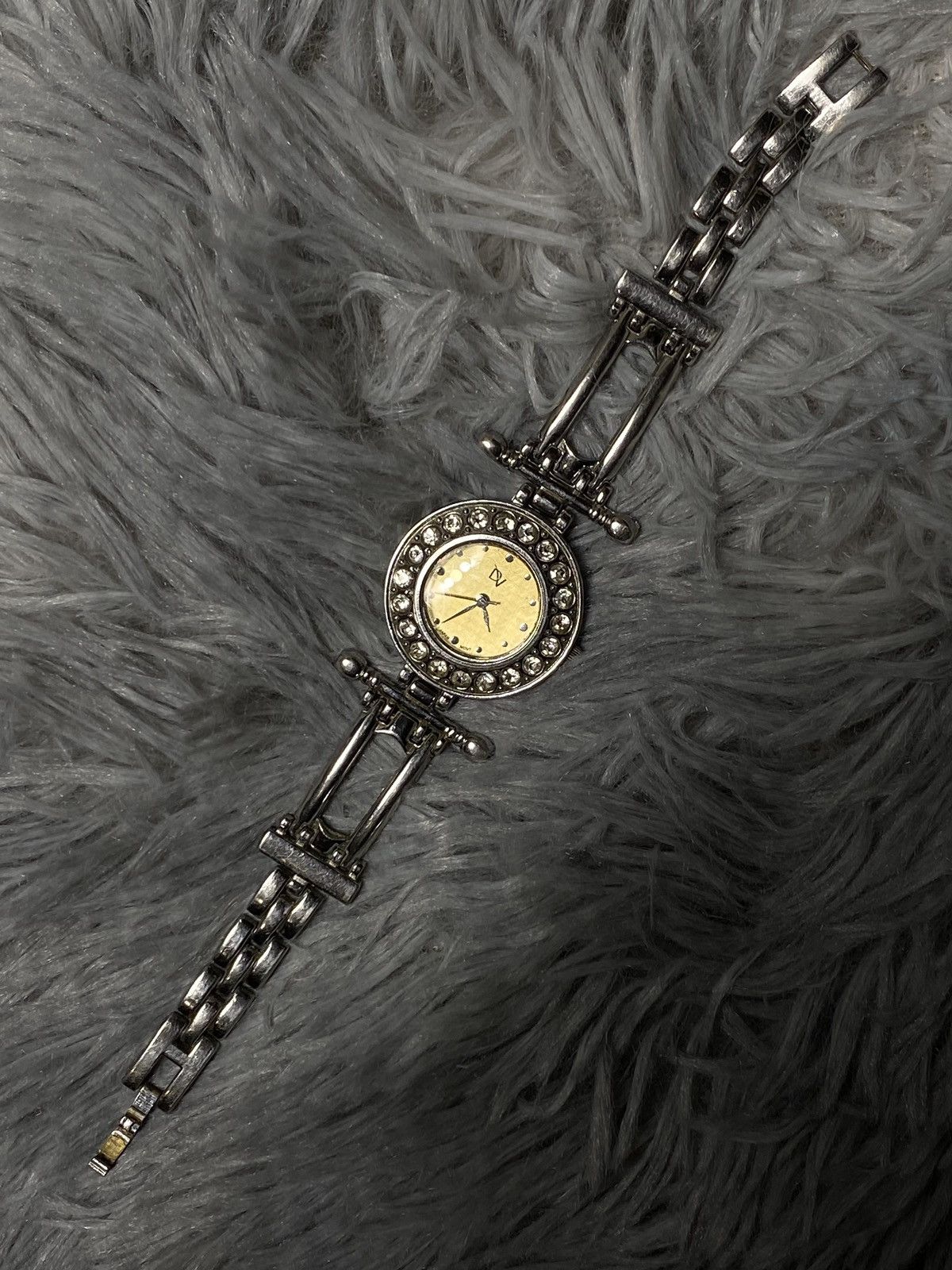 Jewelry Elegant Vintage Japan Quartz Watch | Japanese Brand Size ONE SIZE - 13 Thumbnail