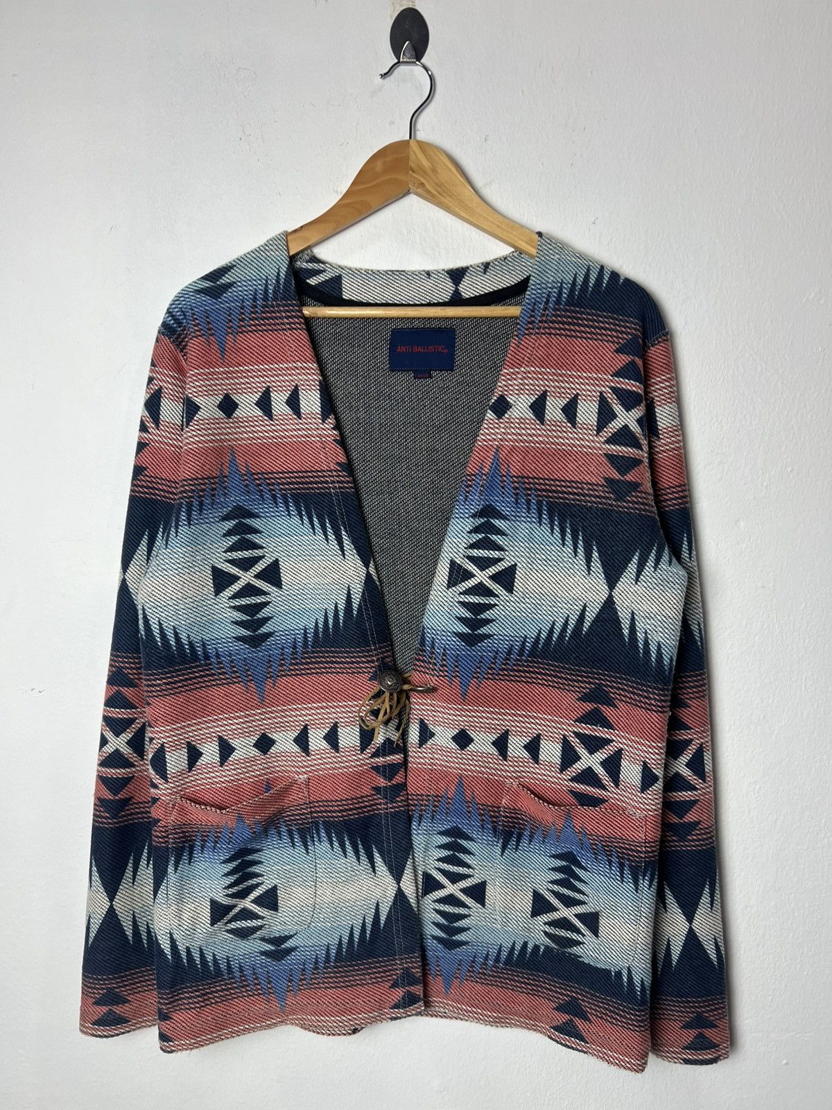 If Six Was Nine Anti Ballastic Native American Pattern Cardigan Size US L / EU 52-54 / 3 - 1 Thumbnail
