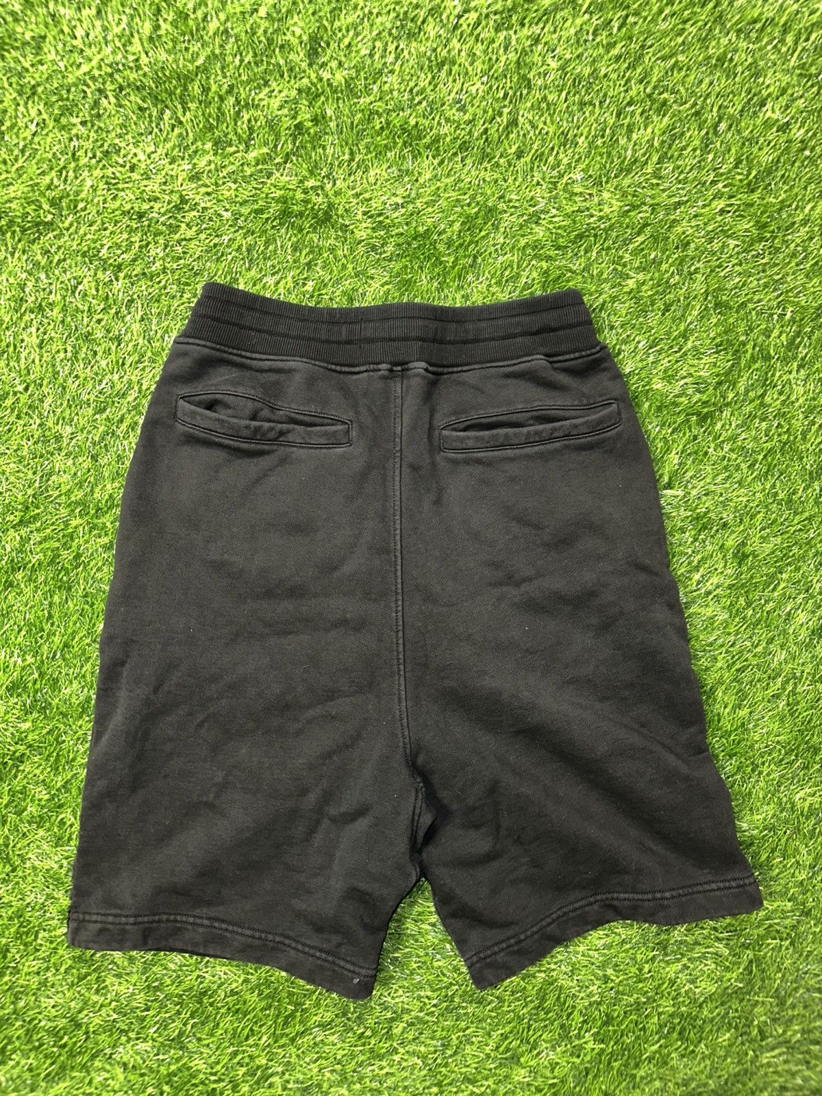 Moose Knuckles Moose Knuckles Sarasota Shorts Size Small Size US 30 / EU 46 - 2 Thumbnail