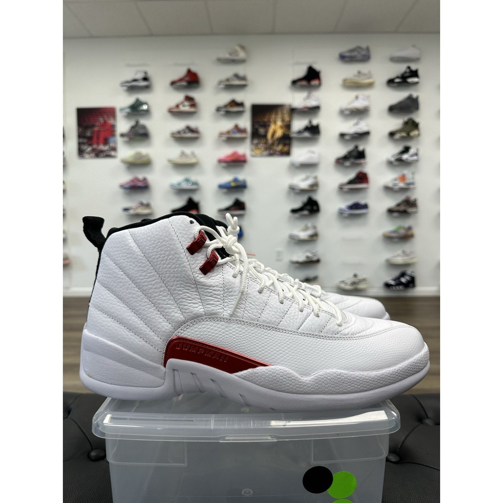 Jordan Brand Size 13 - Air Jordan 12 Retro Twist Size US 13 / EU 46 - 1 Thumbnail