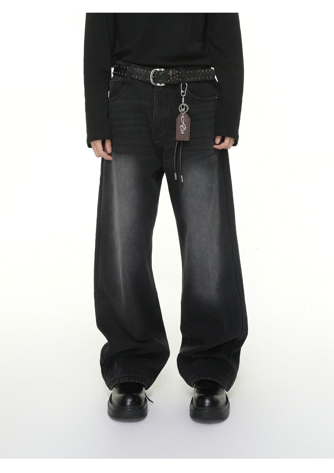 Japanese Brand Men's Japanese classic straight leg casual washed jeans Size US 32 / EU 48 - 1 Thumbnail