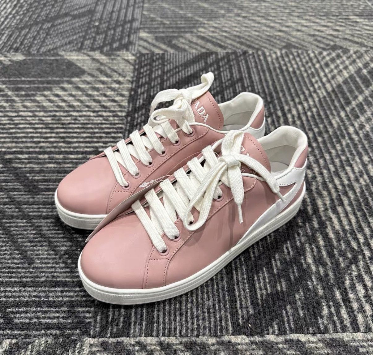 Prada Prada Nude Pink Casual Shoes J42 Size US 6 / IT 36 - 1 Thumbnail